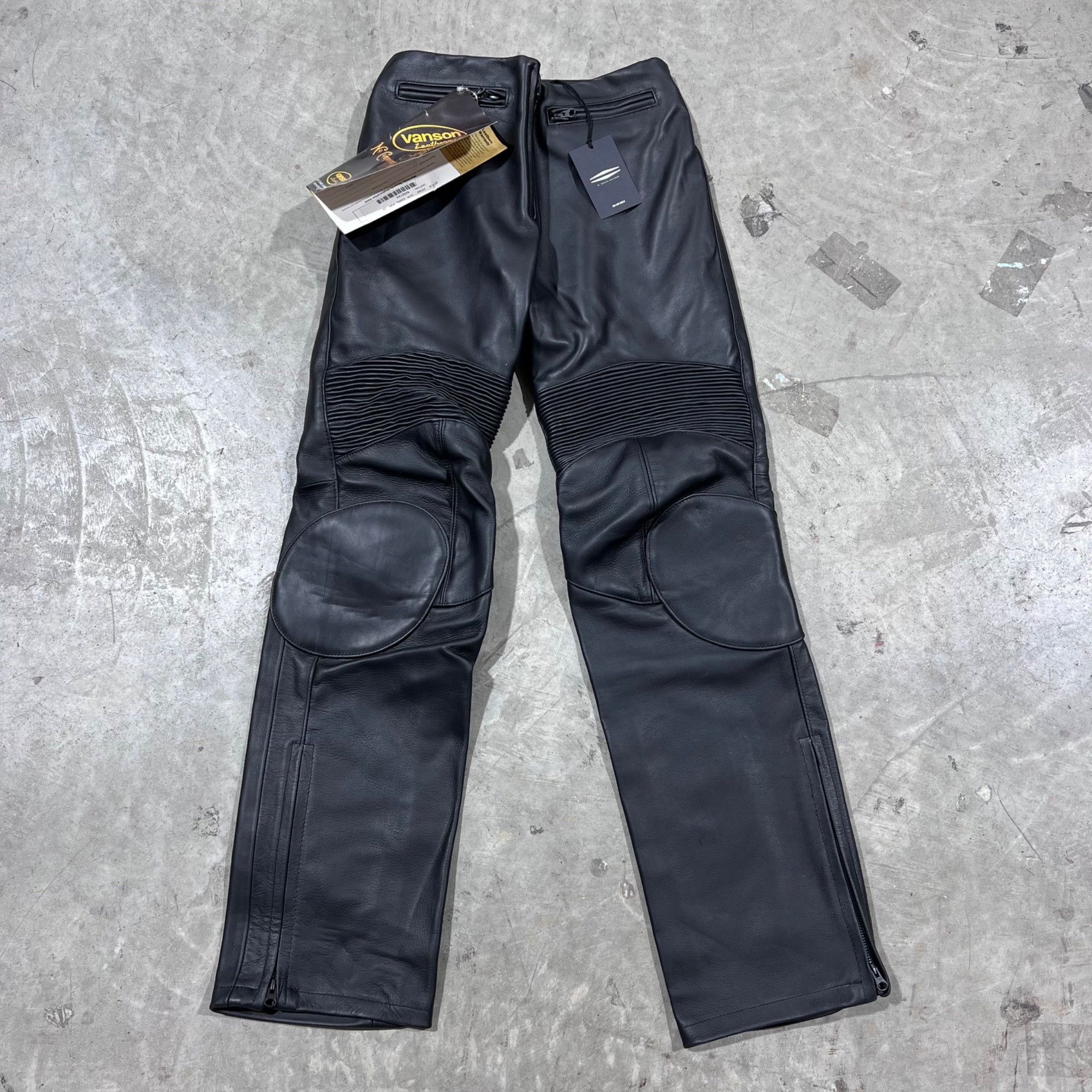 $895 NWT HARLEY DAVIDSON WOMEN'S LEATHER MOTO TROUSER PANT 4