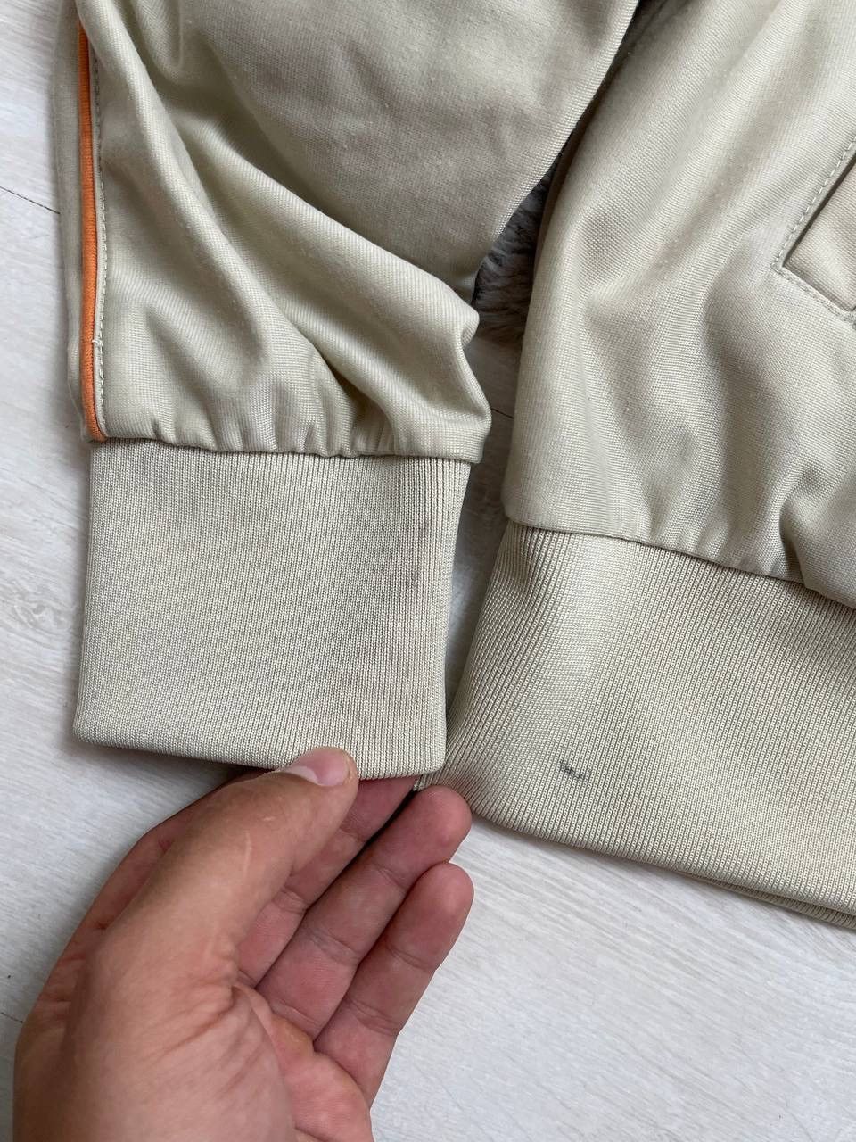 Avirex × Vintage Avirex USA Vintage Zip Hooded Big Center Logo Faded Hoodie Size US M / EU 48-50 / 2 - 5 Thumbnail