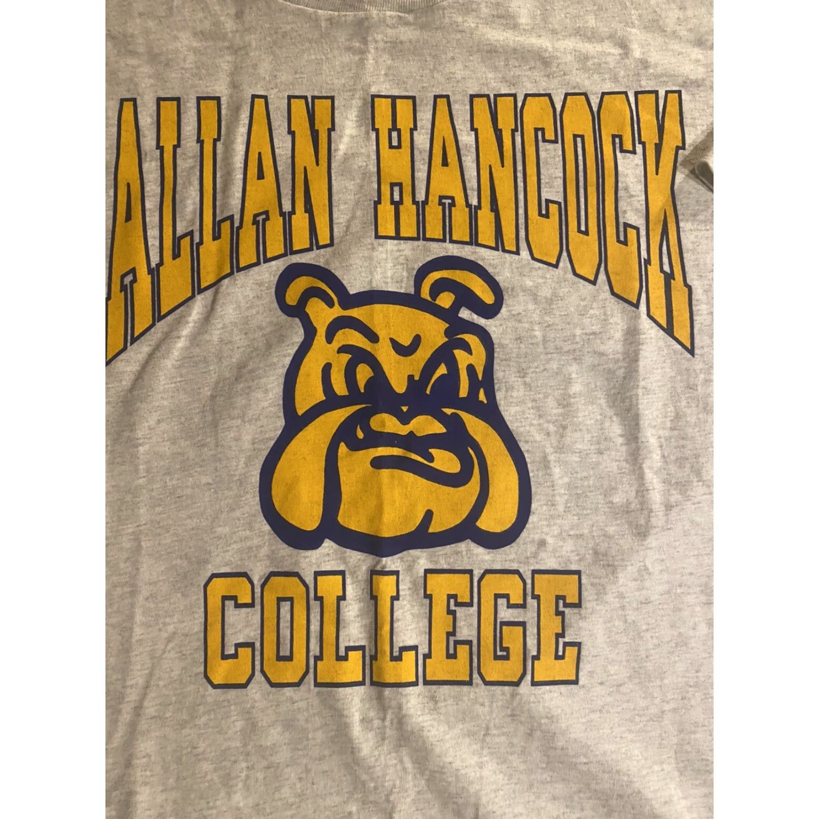 Vintage VINTAGE Wear-it Apparel Hankock College Shirt Gray 2XL Mens Crew Neck Short Sleeve Cotton California Solid Single Stitch NOS Shirt Mens Size US XXL / EU 58 / 5 - 3 Thumbnail