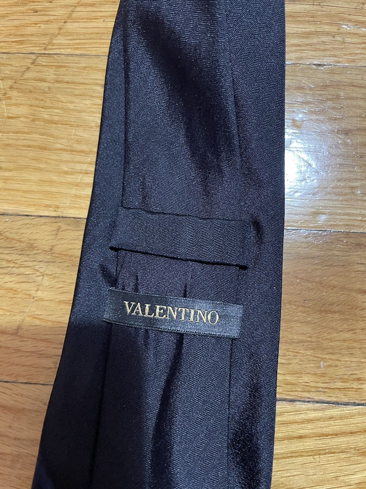 Valentino Valentino Geometric Black Tie 100% Silk Size ONE SIZE - 1 Thumbnail