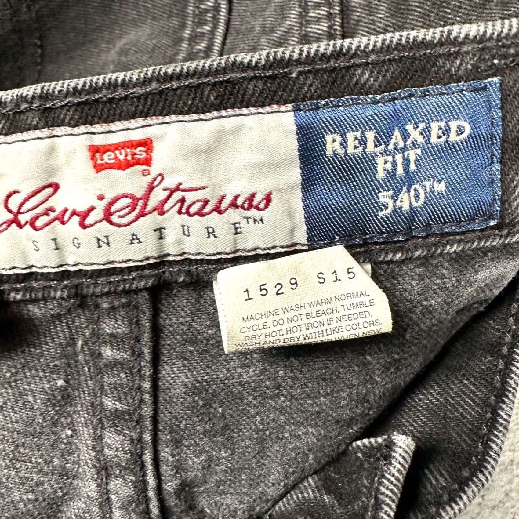 Levi's VINTAGE Levi's 540 Jeans Mens 48X32 Black Relaxed Fit Orange Tab 5 Pockets EUC Size US 32 / EU 48 - 4 Thumbnail