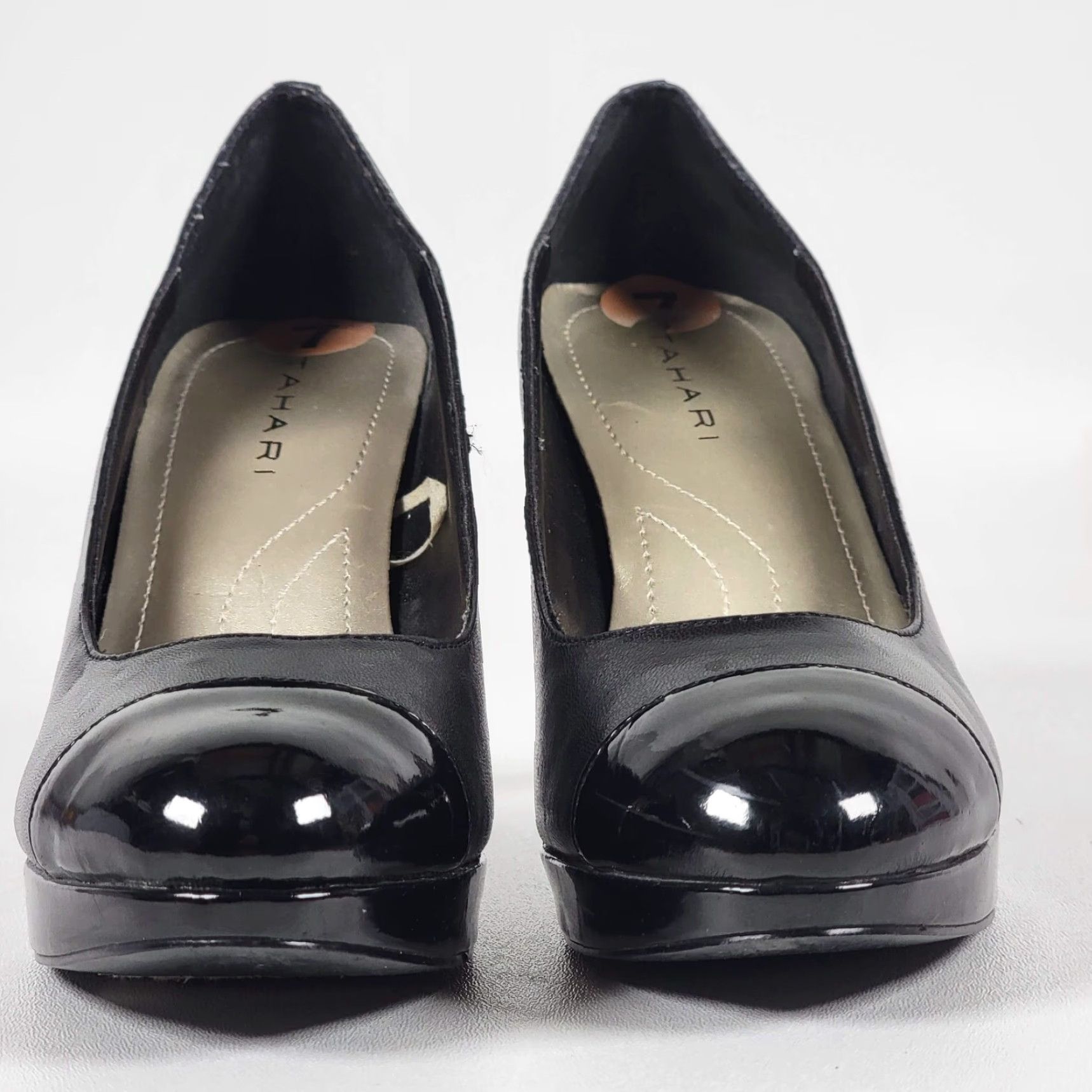 Vintage Tahari Laurie Womens Size 7 Black Leather Cap Toe 4" Heels Pumps Dress Shoes Leather Patent Leather Cap Toe Stiletto Womens Shoes Size M / US 6-8 / IT 42-44 - 3 Thumbnail