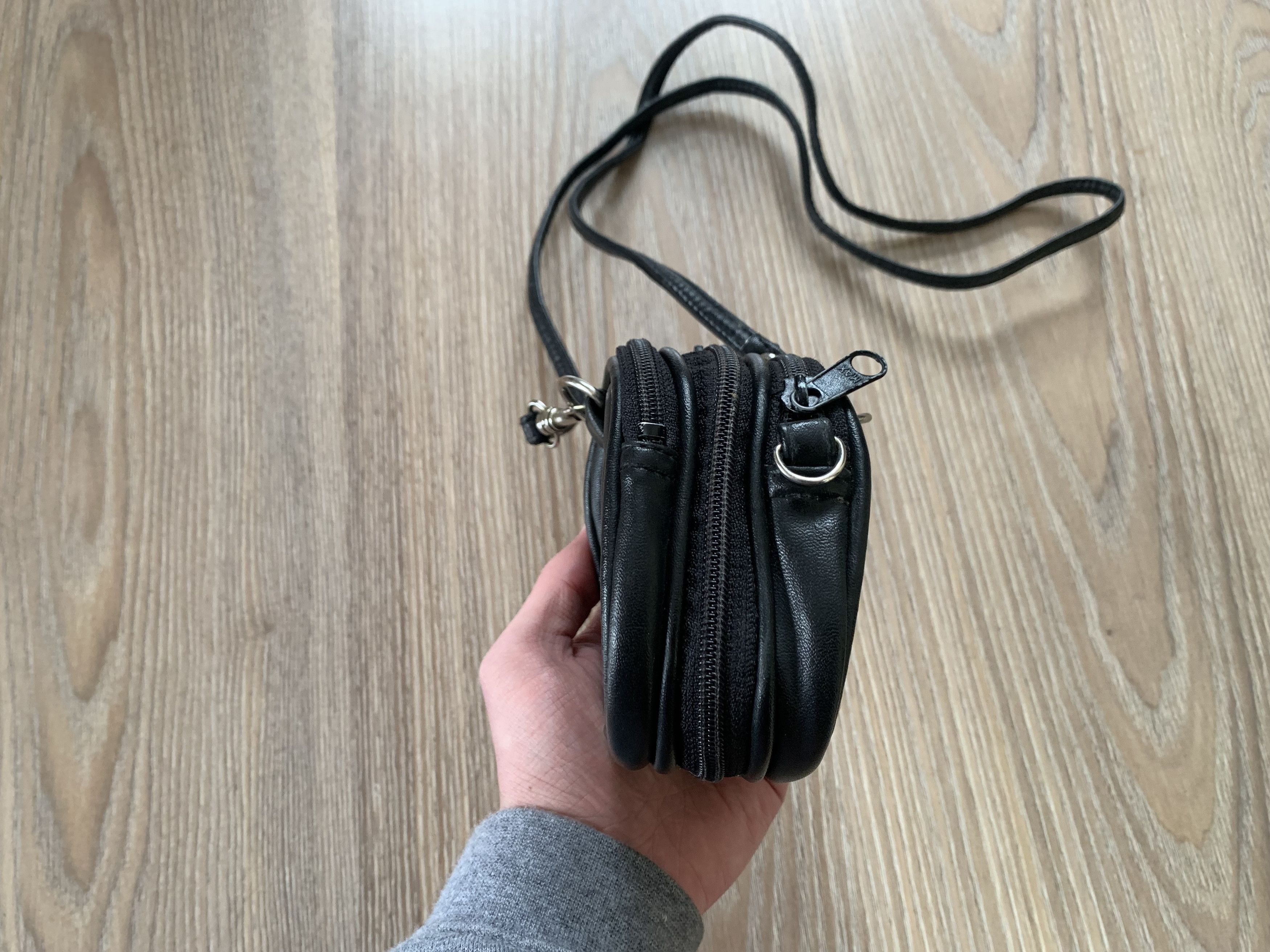 Handmade Vintage Black Leather Foldable Mini Crossbody Bag Size ONE SIZE - 7 Thumbnail