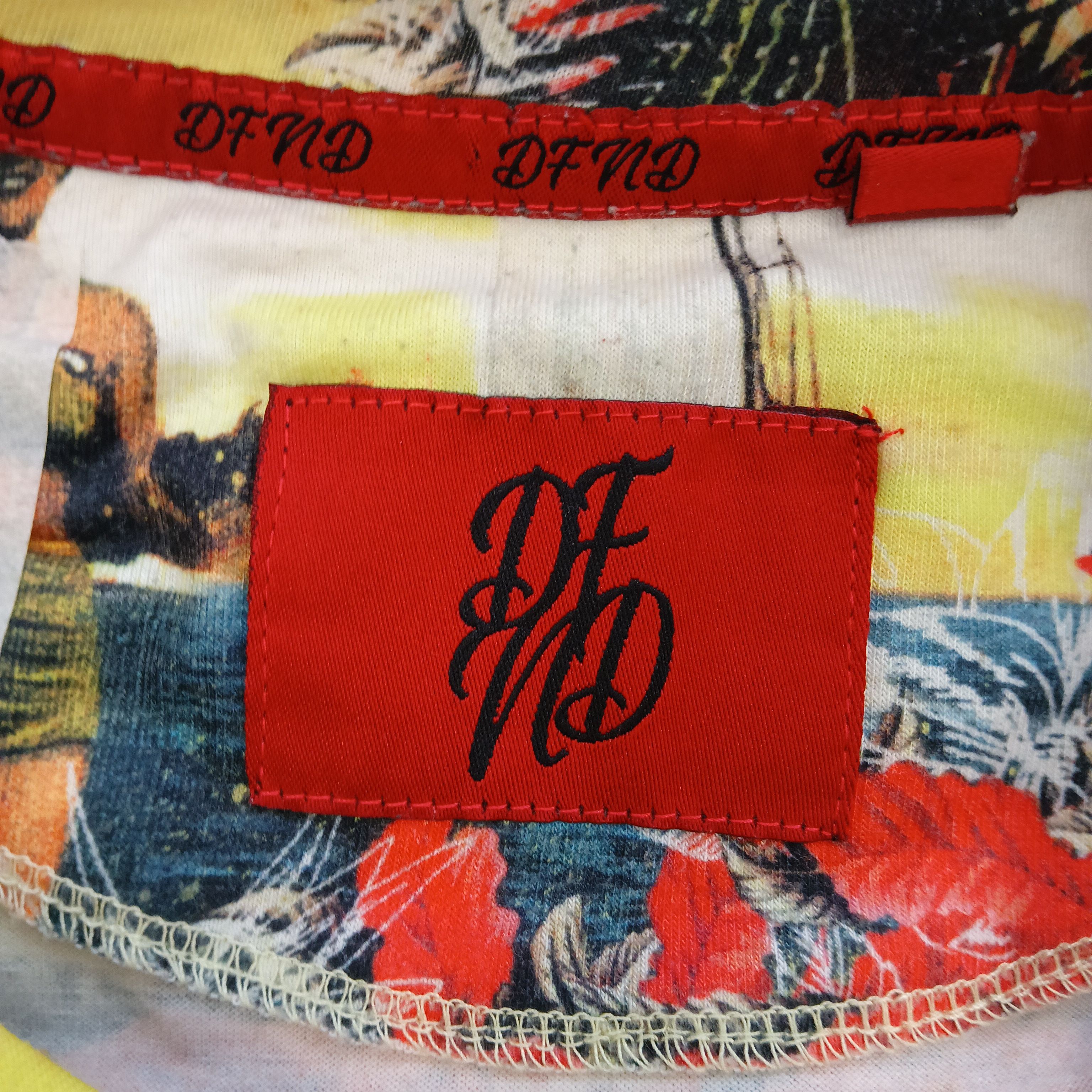 Other FULL PRINT PALM BEACH DFND DEFANDLONDON TEE Size US L / EU 52-54 / 3 - 5 Thumbnail