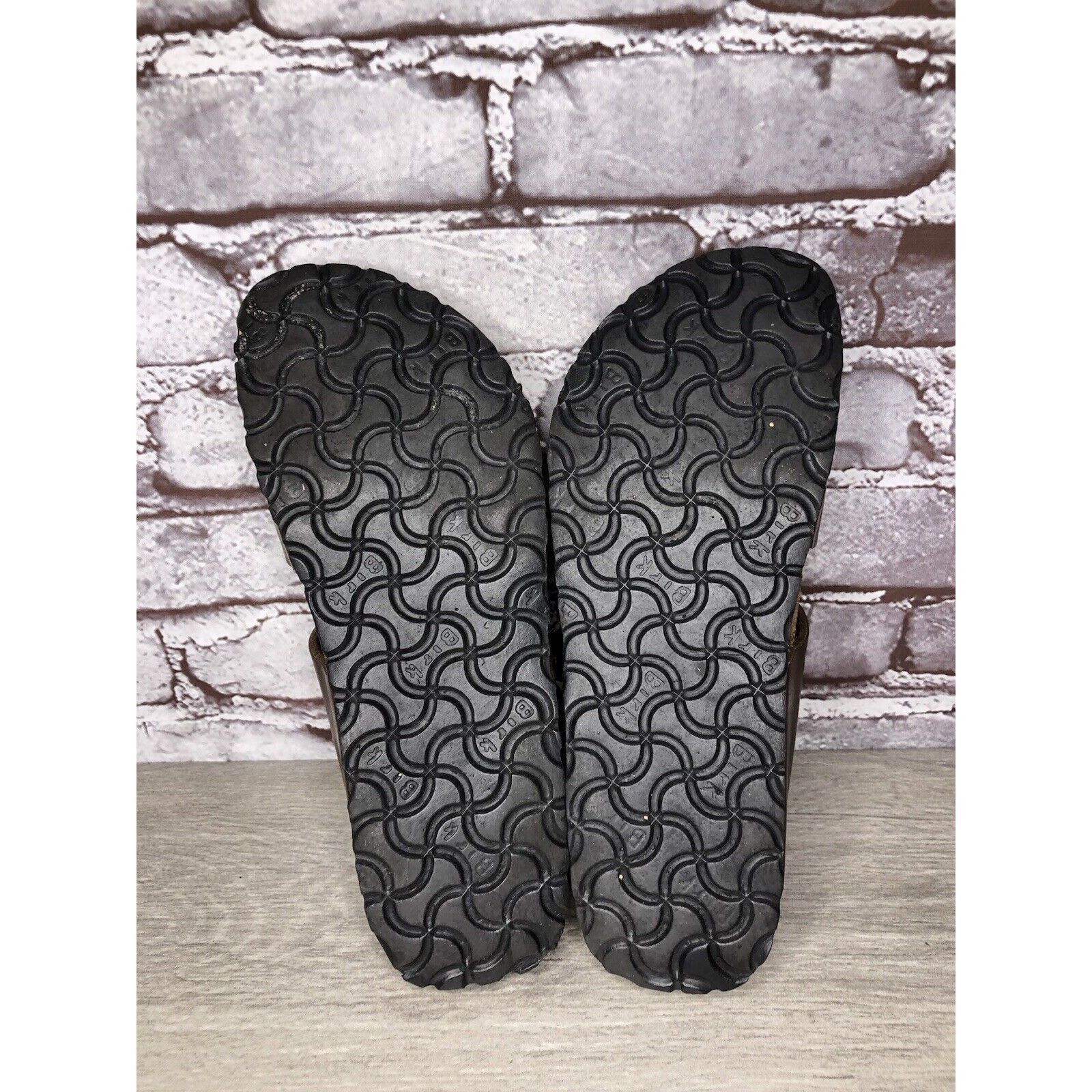 Birkenstock Birkenstock Birki's Freeport Brown Perforated Strap Sandals Size US 7 / IT 37 - 7 Thumbnail
