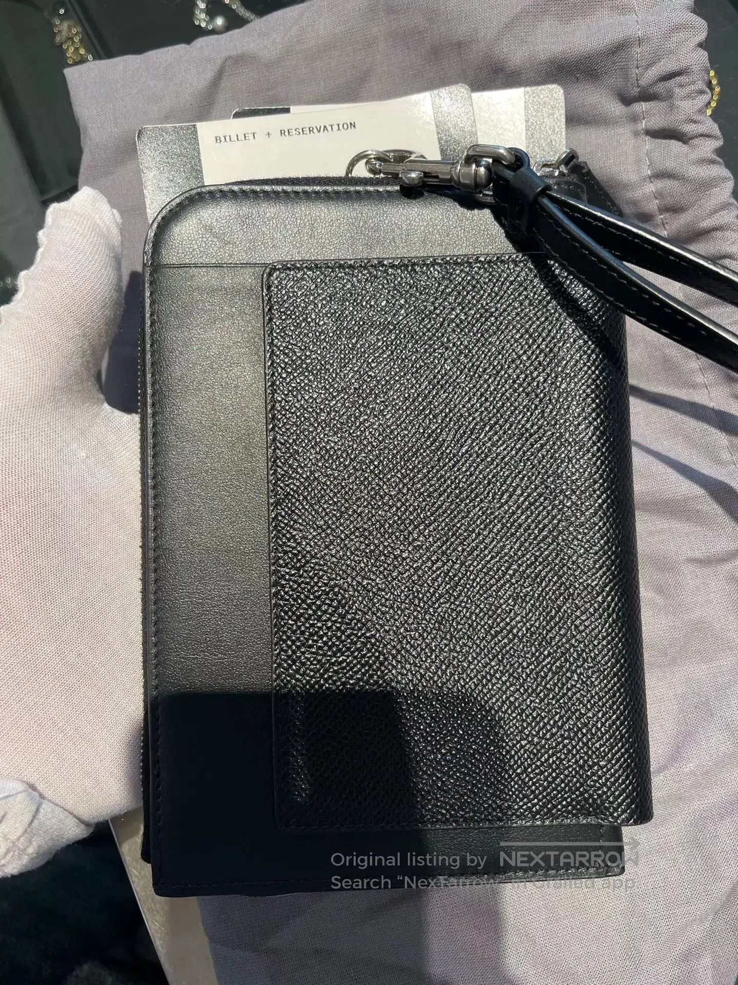 Balenciaga Balenciaga Passport Holder in Black Leather. Size ONE SIZE - 2 Thumbnail