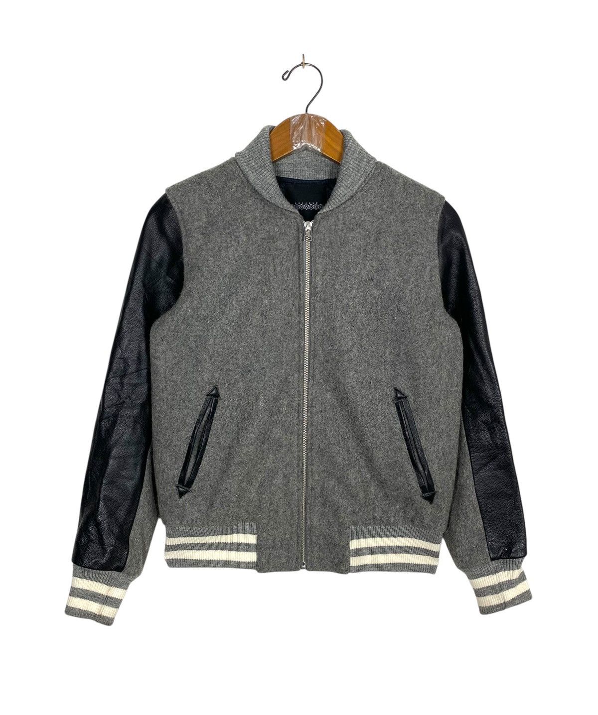 Japanese Brand Rare‼️ Vintage Rosebud Couples Varsity Wool Cowhide Size US S / EU 44-46 / 1 - 1 Thumbnail
