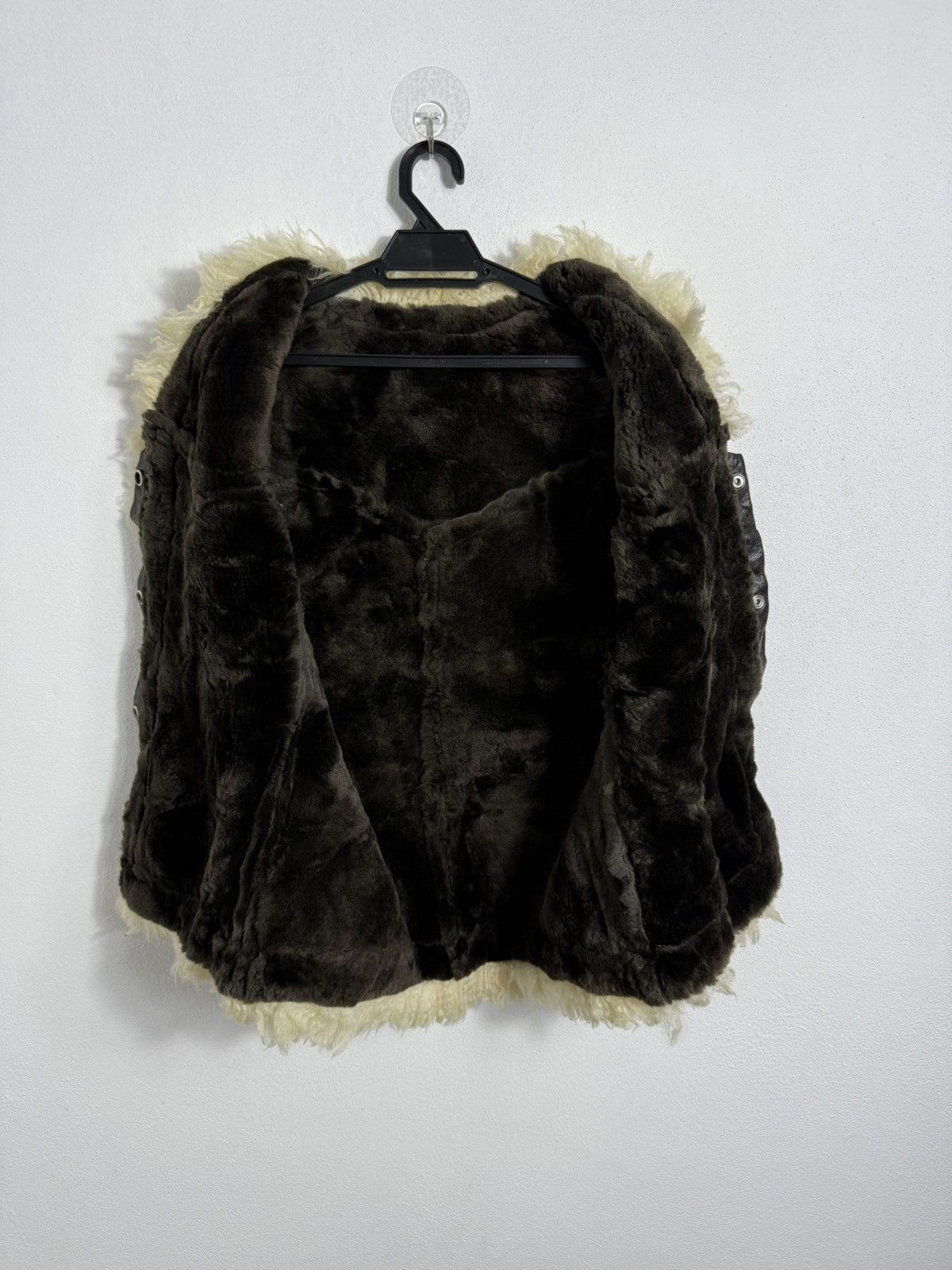 KMRii VINTAGE Sheepskin Fur Vest In Dark Maroon Size US S / EU 44-46 / 1 - 6 Thumbnail
