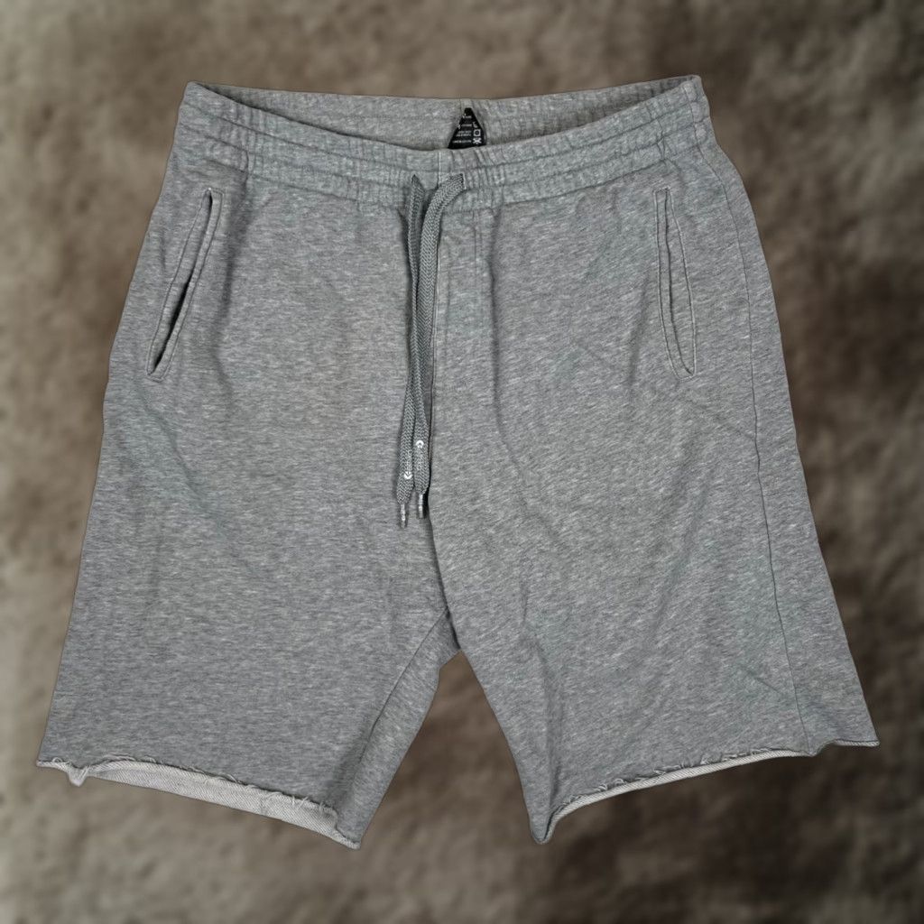 Vintage Ethika Sweat Shorts Mens L Gray Cotton Elastic Waist Drawstring Pockets Casual Size US 33 - 1 Thumbnail
