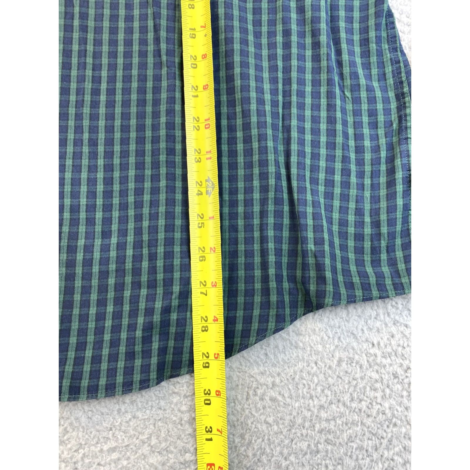 Croft & Barrow Vintage Croft & Barrow Men’s Dress Shirt Cotton Check Pattern Collared Button-Down Casual Business Green Blue 17.5 Regular Size 46R - 6 Thumbnail