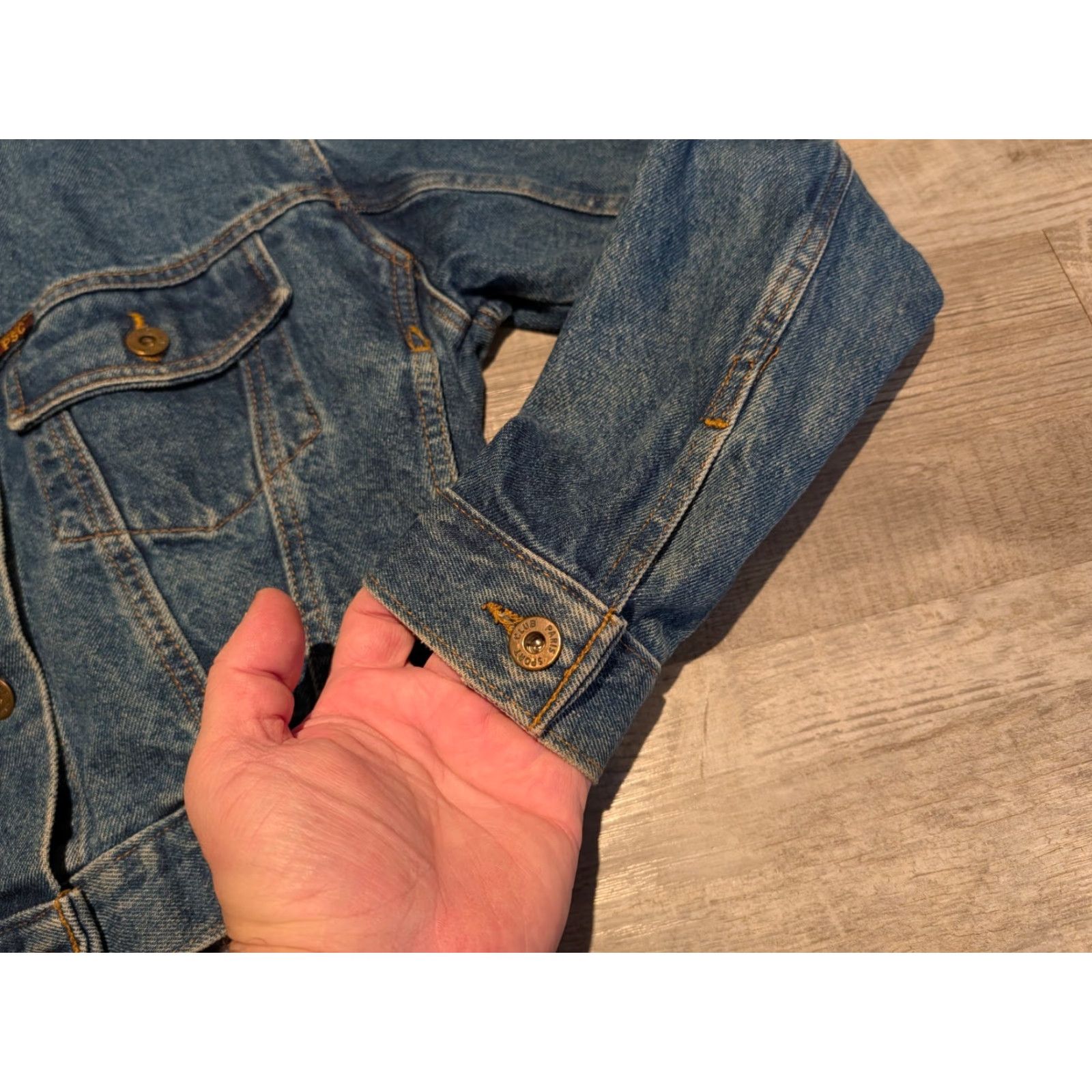 Denime VINTAGE Paris Sport Club Denim Crop Jacket Women L 90s Boho Grunge Trucker Blue Button-Up Size L / US 10 / IT 46 - 4 Thumbnail