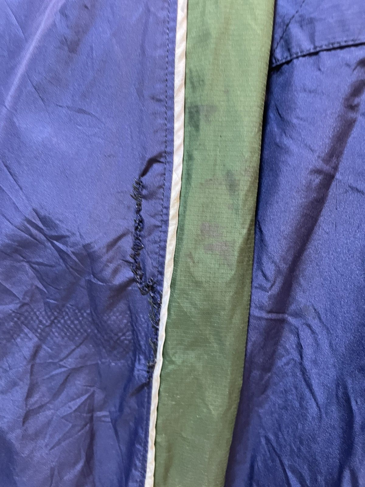 Nike Vintage Nike Windbreaker Jacket Size US M / EU 48-50 / 2 - 13 Thumbnail
