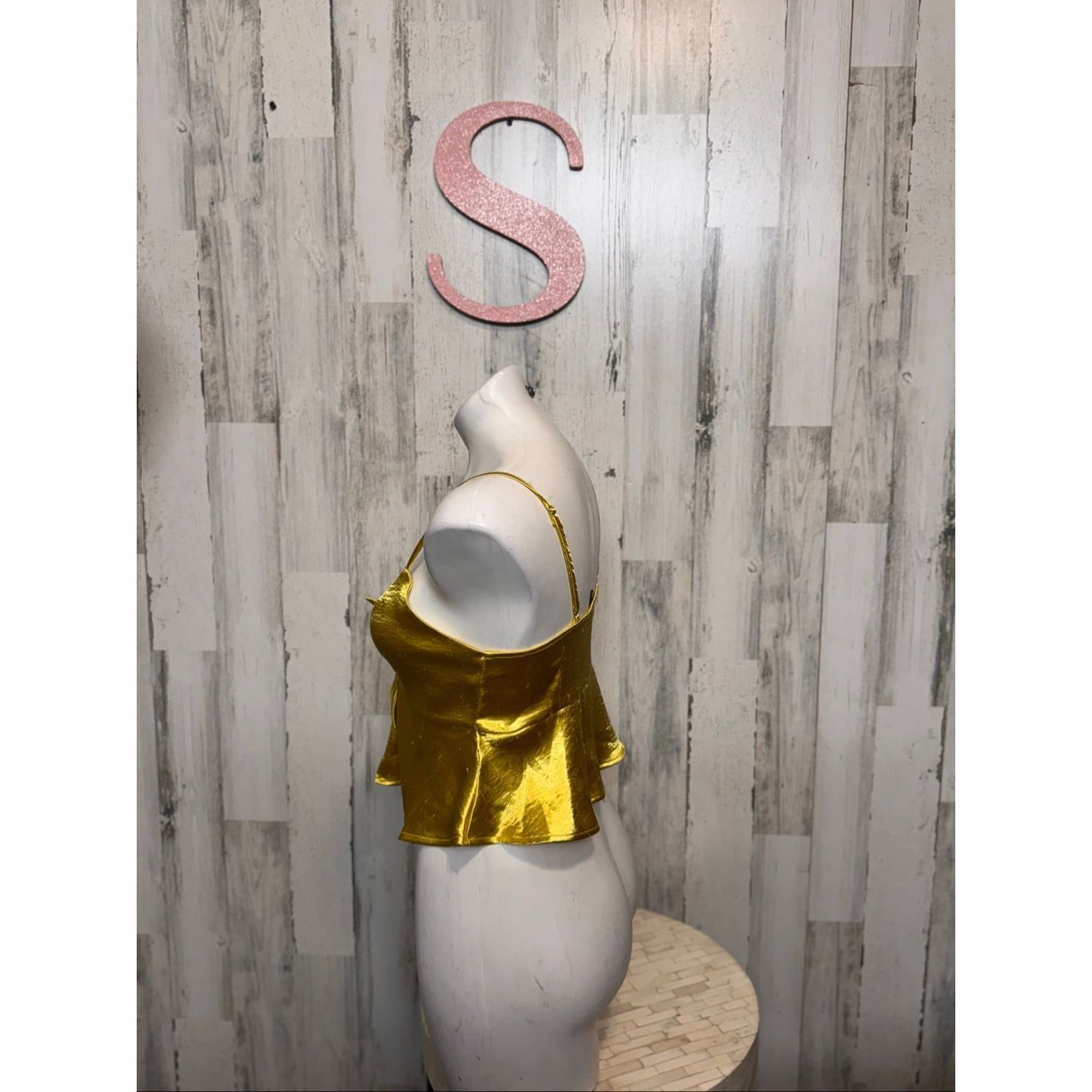 Forever 21 Forever 21 Metallic Gold Tie-Front Peplum Cami Top – Size S Size S / US 4 / IT 40 - 3 Thumbnail