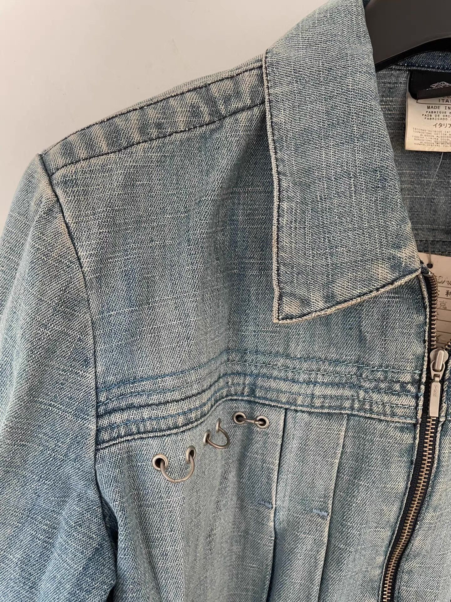 Versace Jeans Couture Versace Jeans Couture Women's Medusa Chain Denim Jacket Ｑ21 Size S / US 4 / IT 40 - 4 Thumbnail