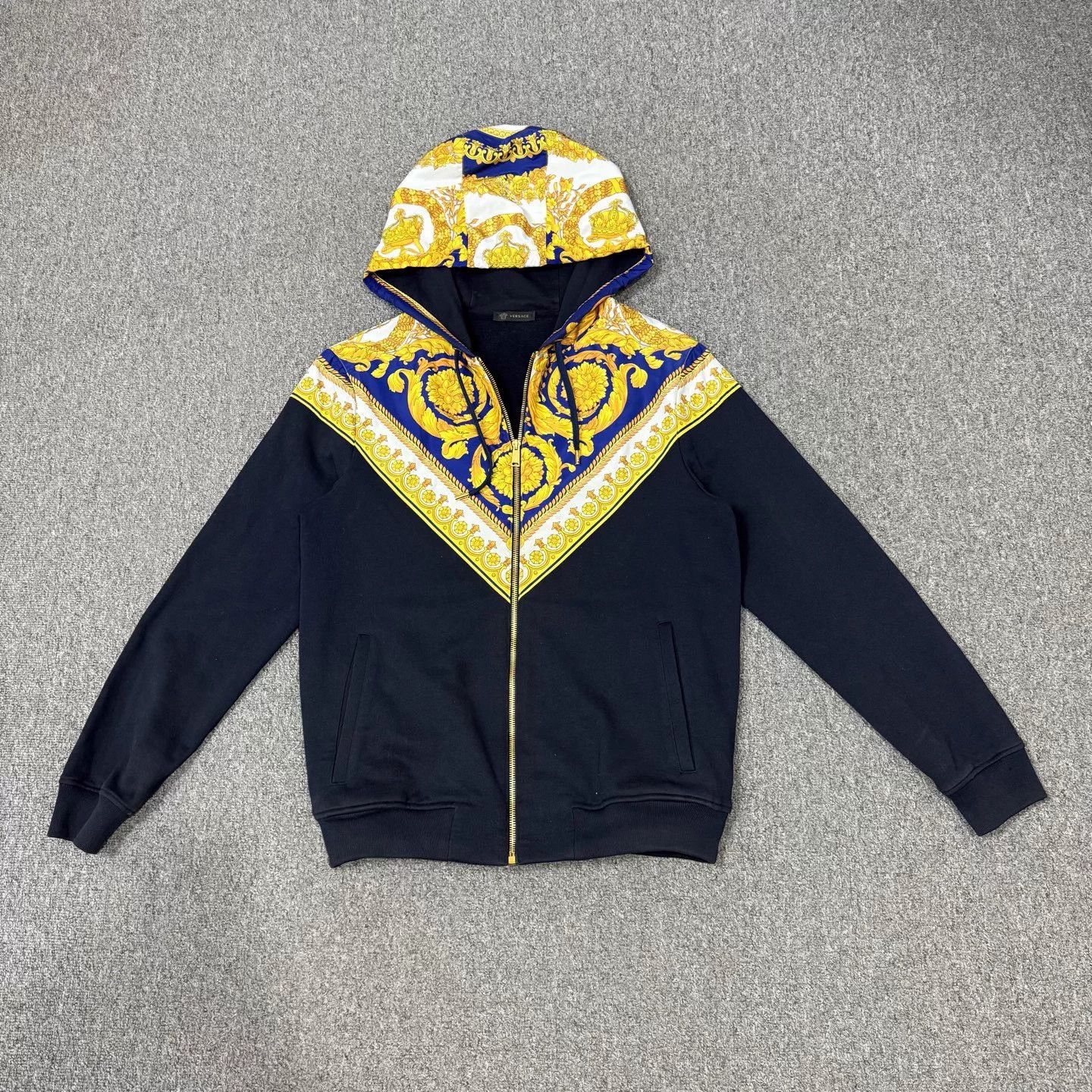 Versace Versace Baroque Navy Zipper Hoodie M 95 New Size US M / EU 48-50 / 2 - 1 Thumbnail