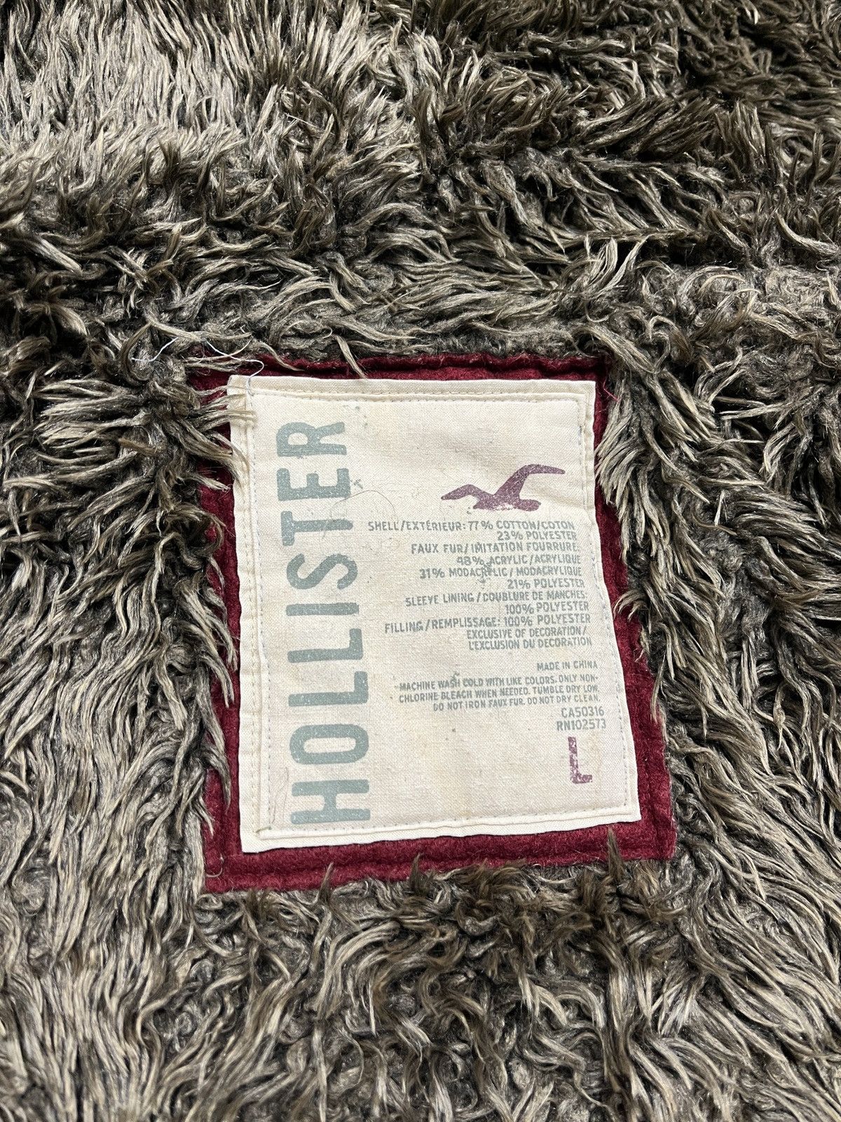 Hollister Y2K Holister Faux Fur Zip Hoodie LGB if6was9 Japanese Style Size US L / EU 52-54 / 3 - 14 Thumbnail