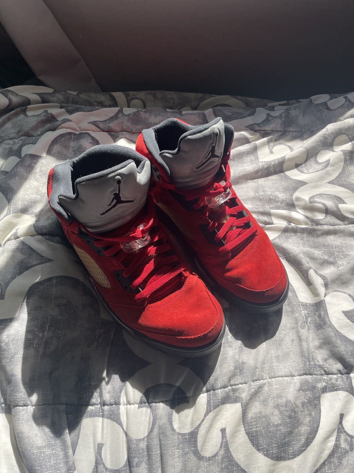 Jordan Brand Jordan 5 Raging bull Size US 12 / EU 45 - 3 Thumbnail