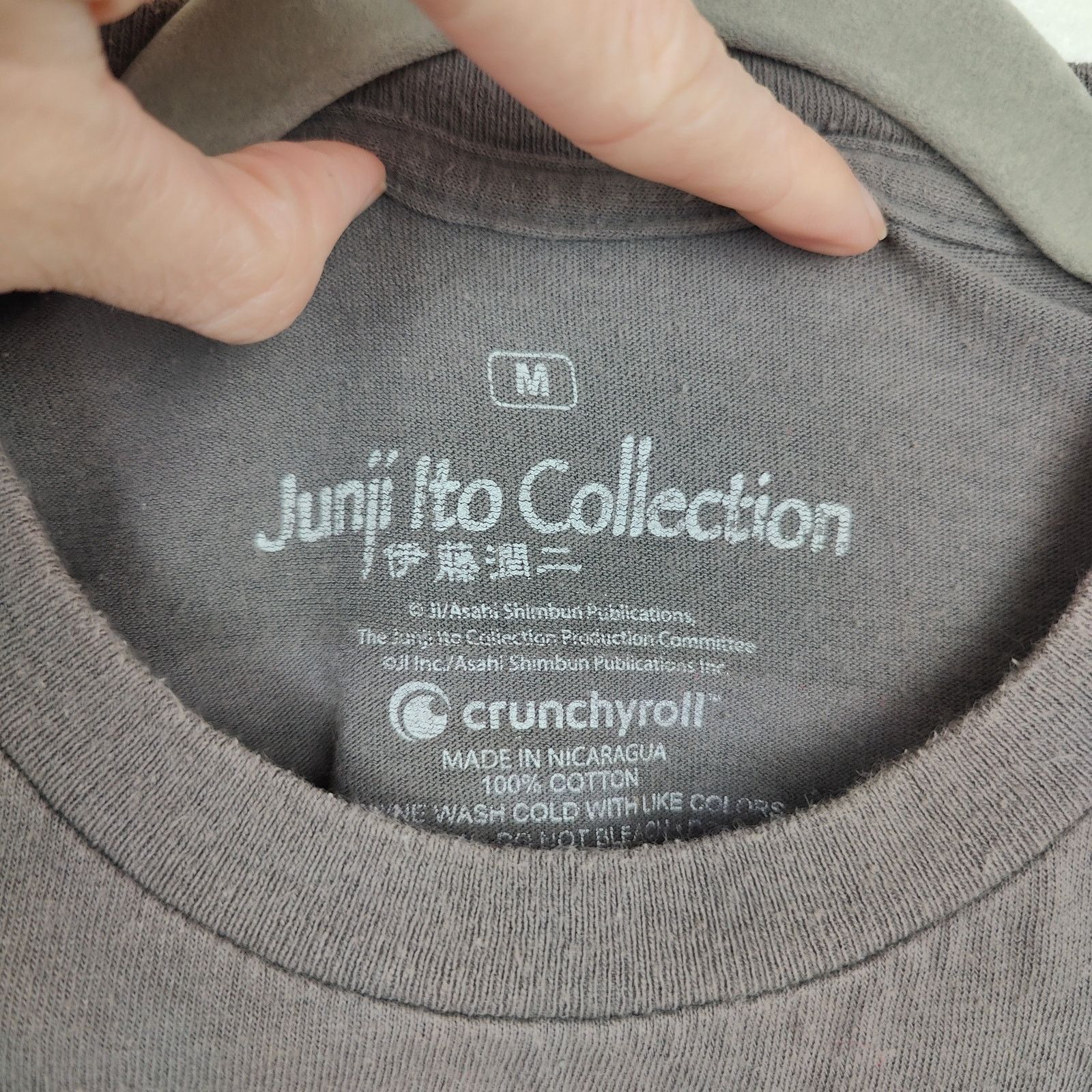 Other Junji Ito Tomie Graphic T-Shirt Men Medium Gray Double Sided Size US M / EU 48-50 / 2 - 5 Thumbnail