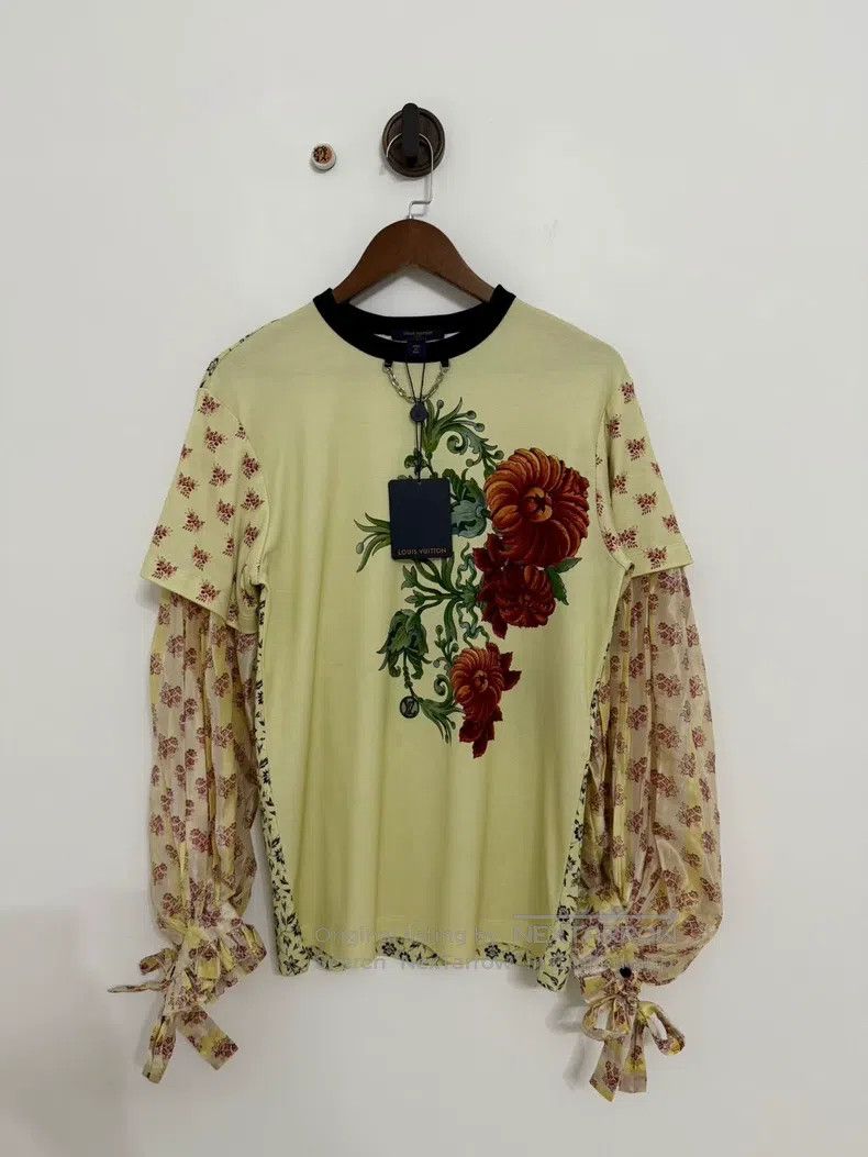 Louis Vuitton Louis Vuitton Beige Vintage Floral Print Paneled Long Slee Size S / US 4 / IT 40 - 1 Thumbnail