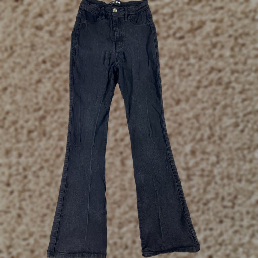 Fashion Nova Fashion Nova Jeans Juniors 7 Black Denim Flared Rayon Cotton Blend 23x31 Size 28" / US 6 / IT 42 - 1 Thumbnail