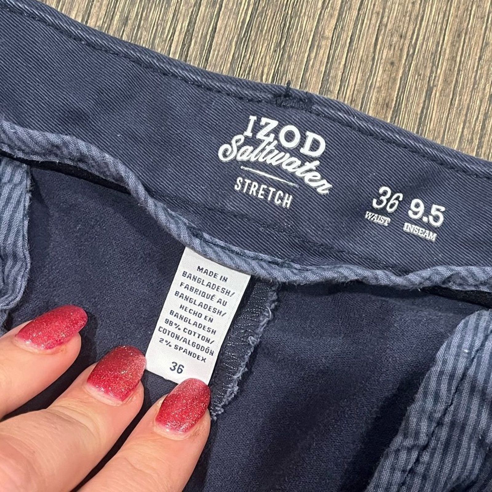 Izod IZOD Saltwater Navy Blue Cotton Chino Shorts Size 36 Size US 36 / EU 52 - 6 Thumbnail