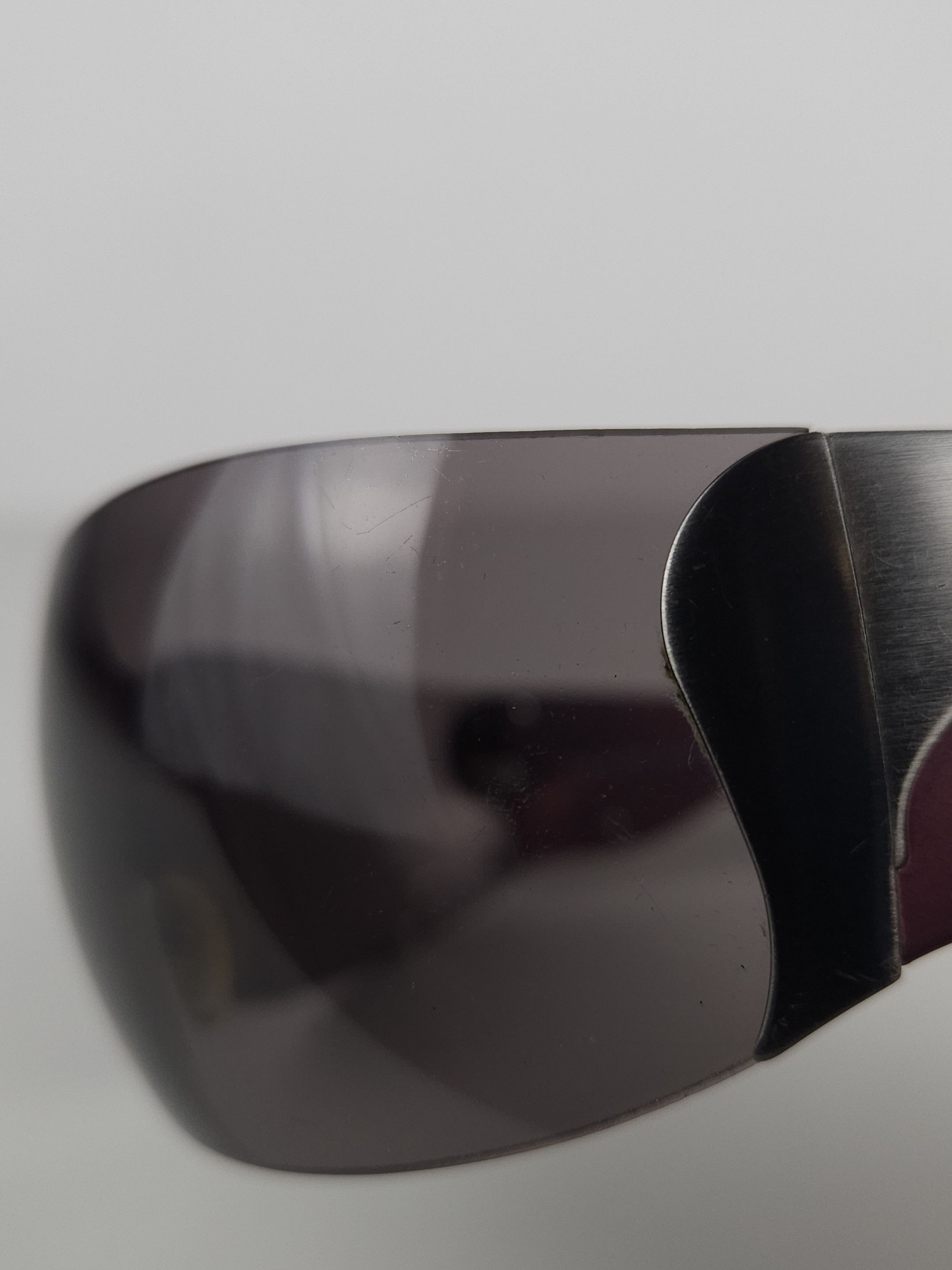 Prada Archive y2k Prada SPR58F wraparound flame sunglasses Size ONE SIZE - 15 Thumbnail