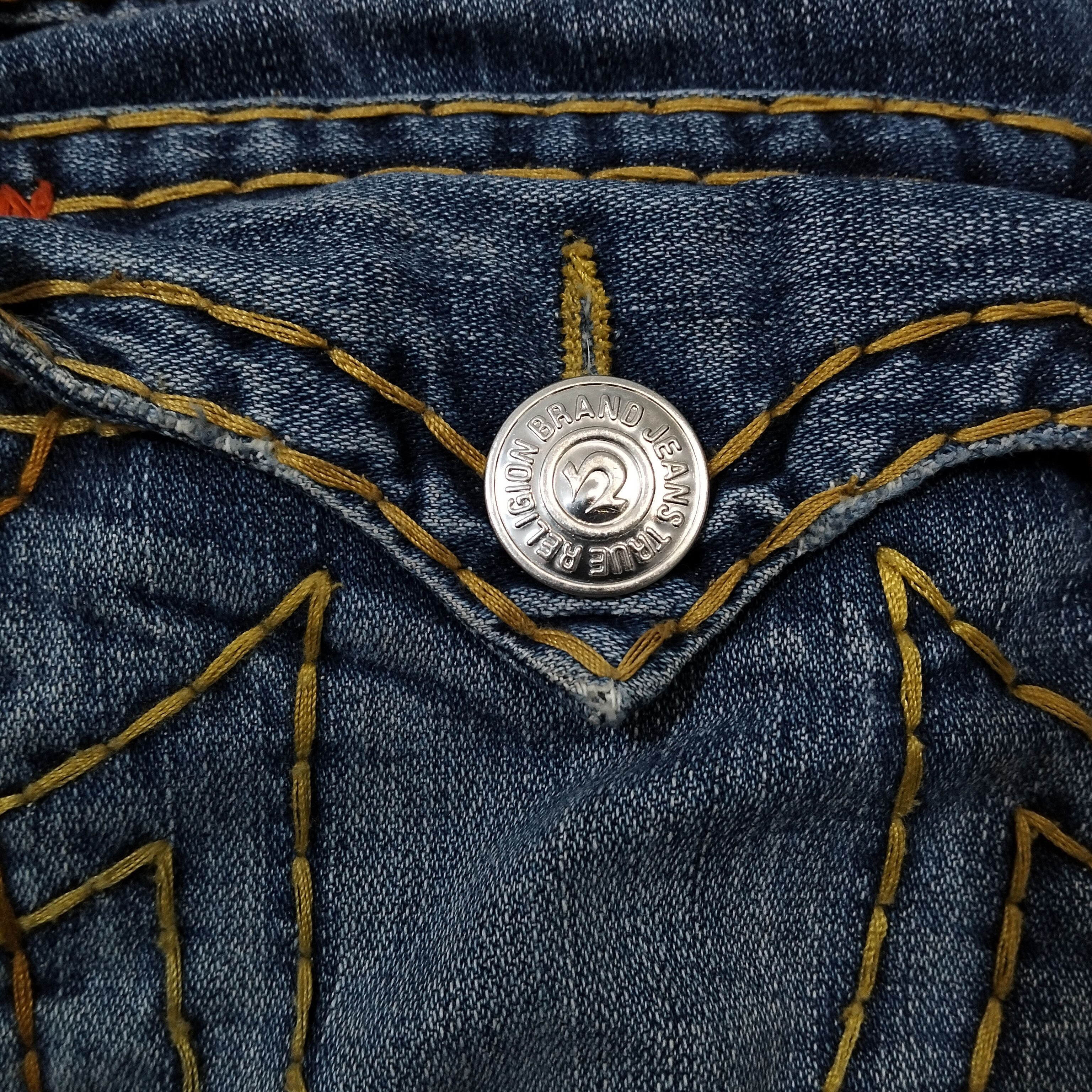 True Religion 🔥 True Religion Joey Super T Distressed Denim - Made in USA Size US 32 / EU 48 - 4 Thumbnail