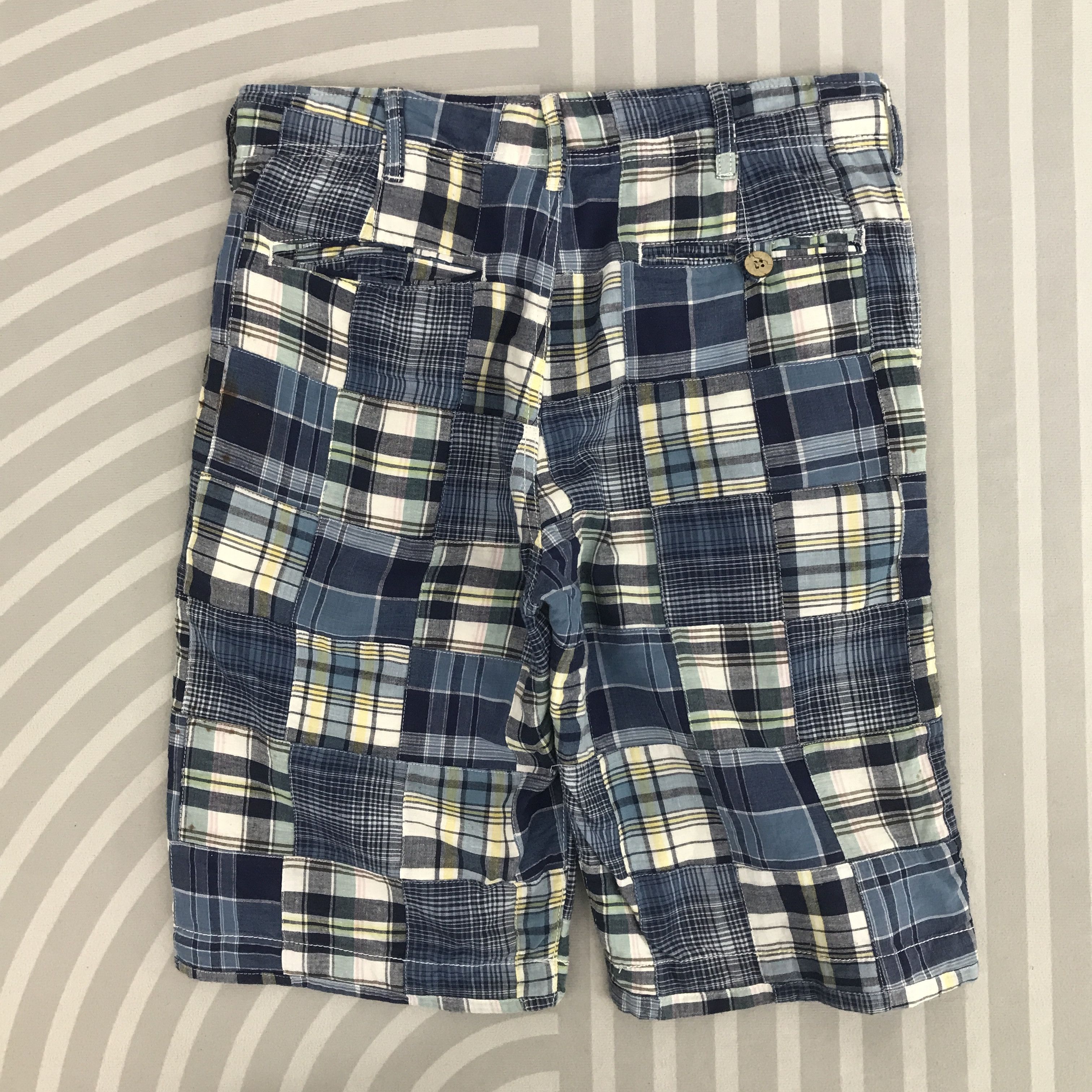 Designer × Japanese Brand × Vintage Vintage Back Number japan patchwork Shorts Size US 30 / EU 46 - 4 Thumbnail