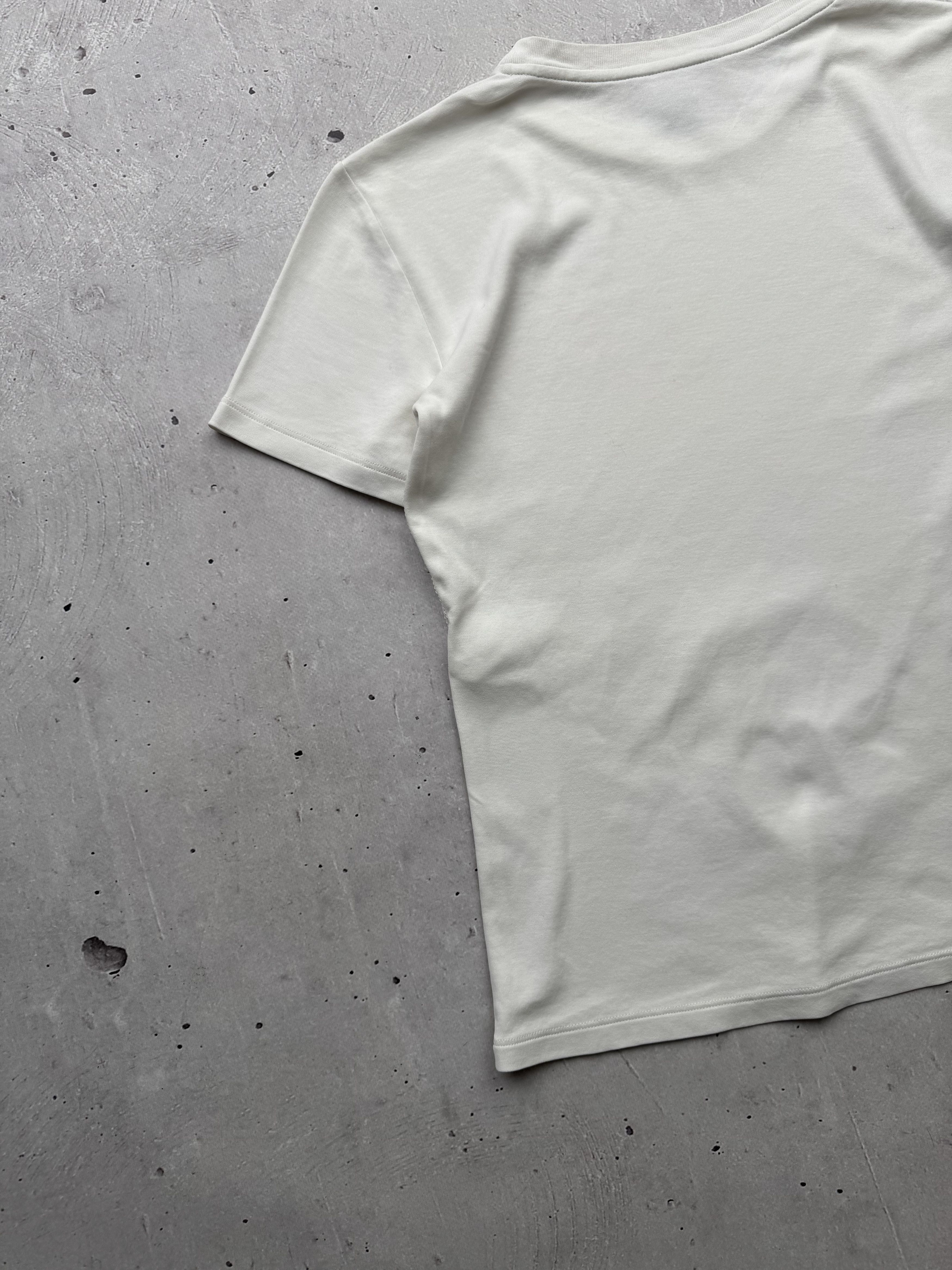 Louis Vuitton Louis Vuitton Vintage Worn T-Shirts Size M / US 6-8 / IT 42-44 - 10 Thumbnail