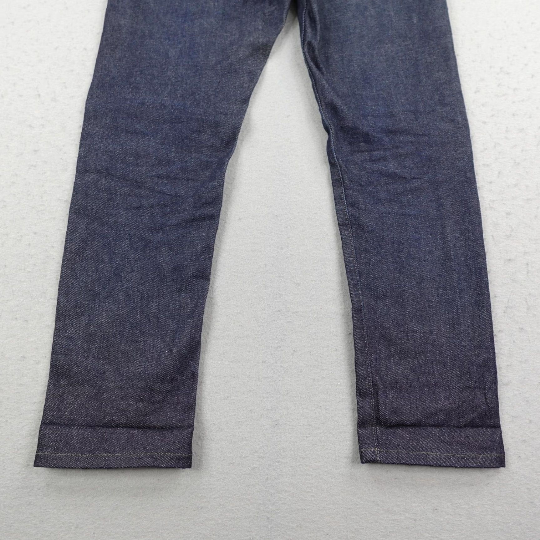 Uniqlo Uniqlo Jeans Men 29x32 Slim Straight Mid Rise Selvedge Kaihara Denim Indigo Blue Size US 29 - 7 Thumbnail