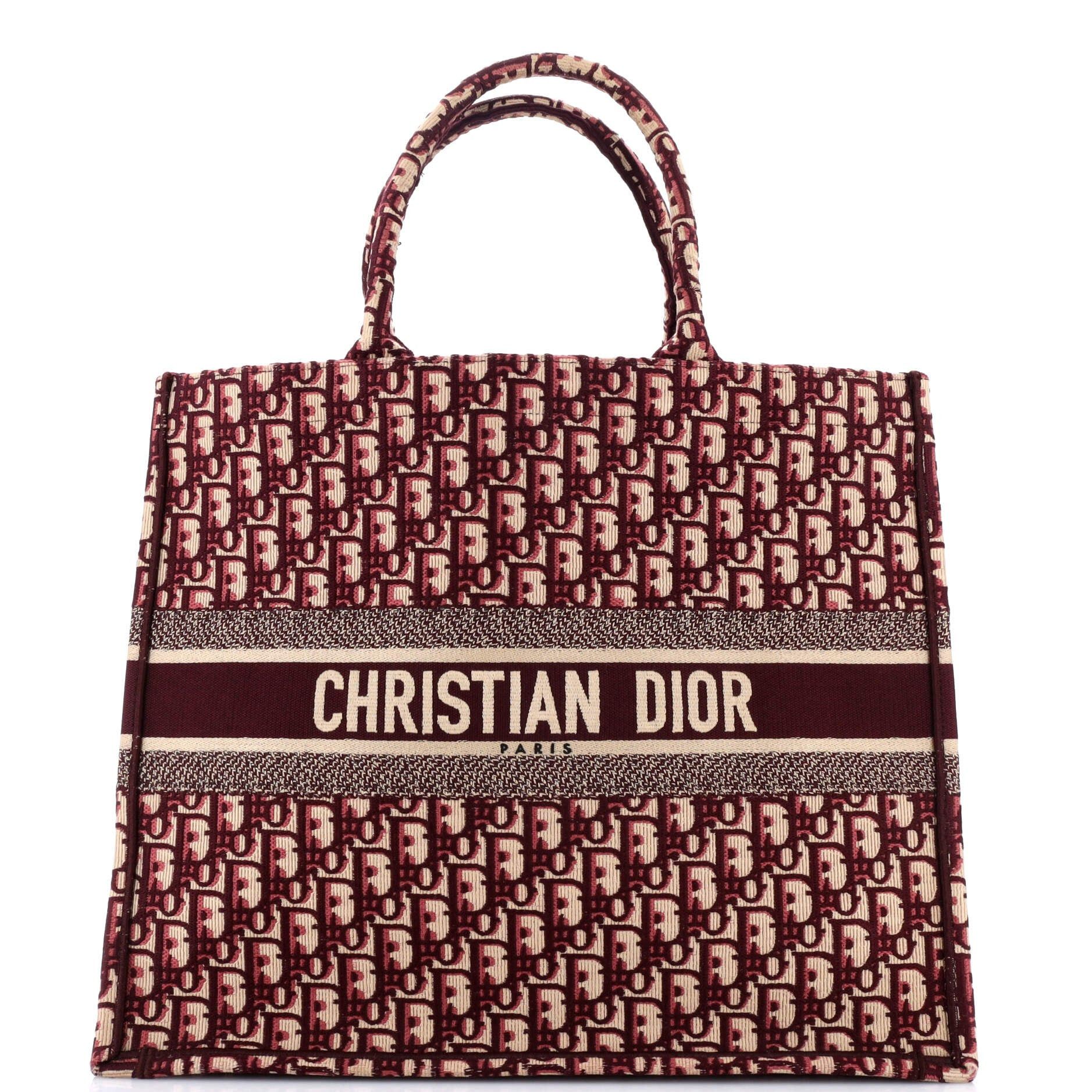 Dior Book Tote Size ONE SIZE - 1 Thumbnail
