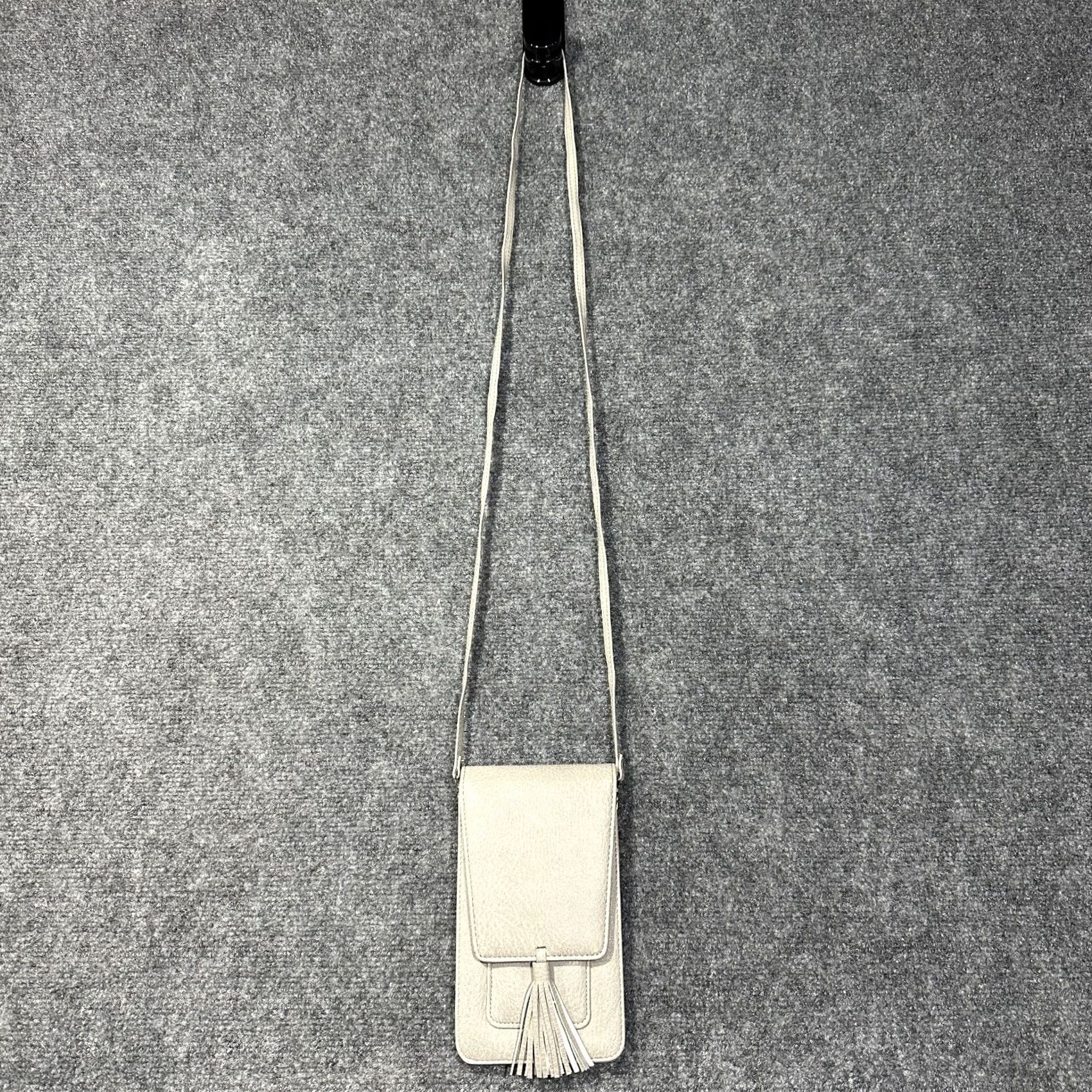Vintage Crossbody Bag Purse on a String Gray Faux Leather Tassel Magnetic Closure Inner Pockets 4 x 7in Small Women Size ONE SIZE - 2 Thumbnail