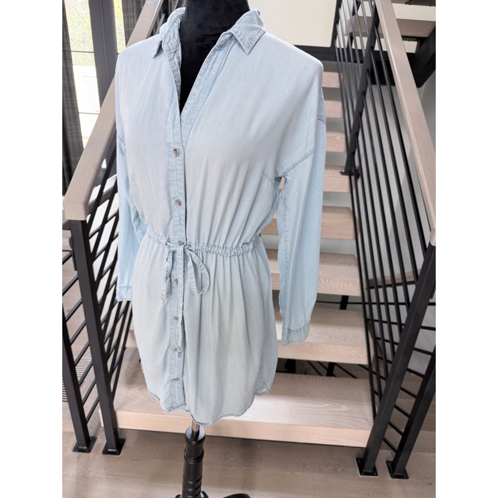 Guess Guess Y2K Long Sleeve Light Blue Button-Front Shirt Dress XS Size XS / US 0-2 / IT 36-38 - 3 Thumbnail