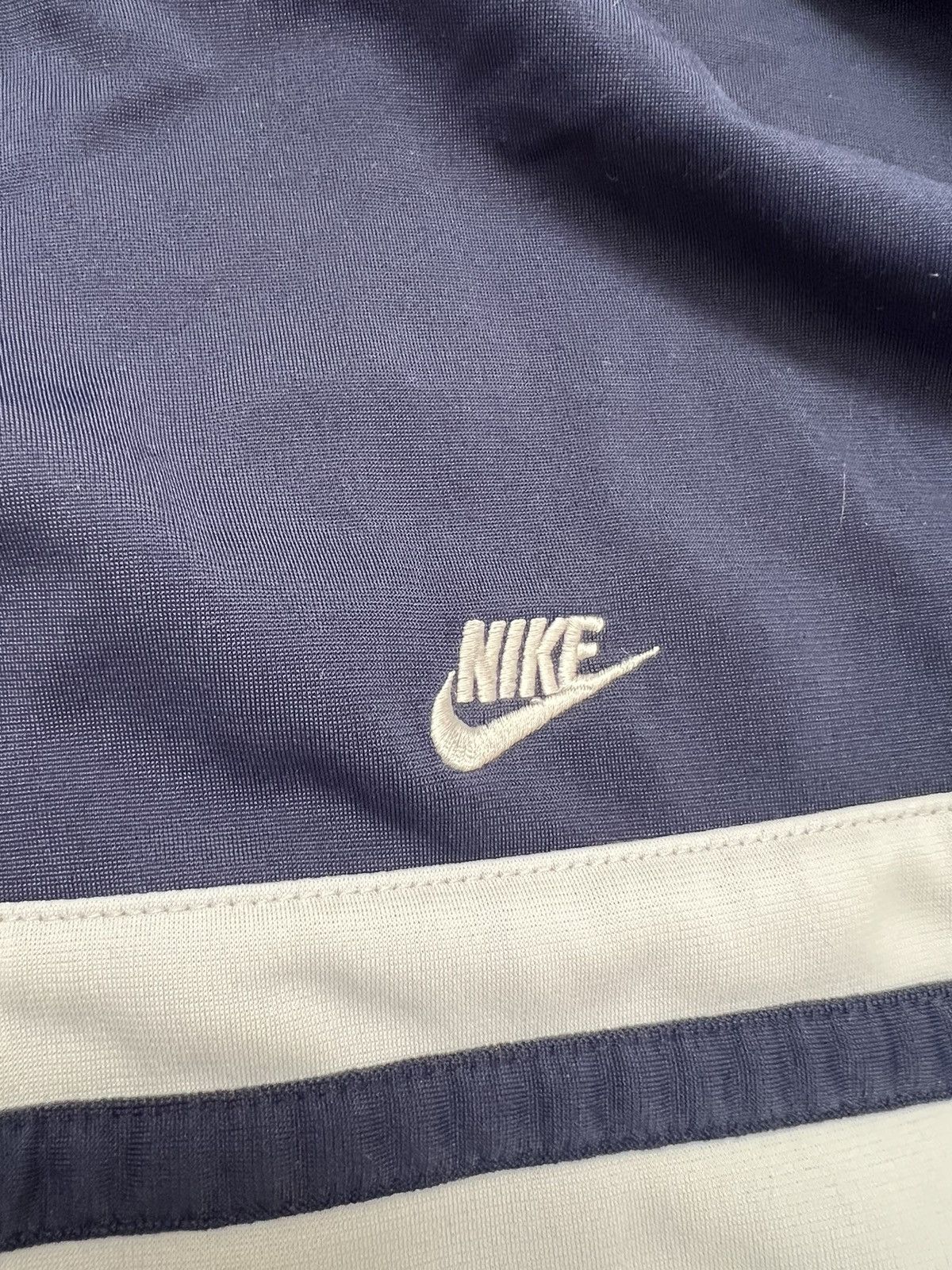 Nike Vintage Y2K Nike Tracksuit Jacket Size US L / EU 52-54 / 3 - 5 Thumbnail