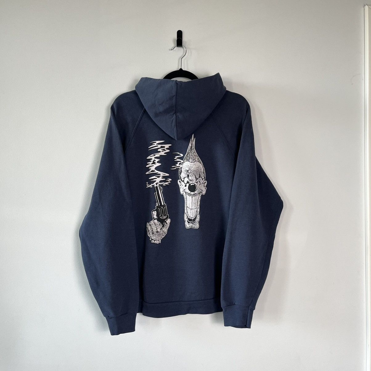 Vintage Dark Graphic Hoodie with Gun & Clown Print - Edgy Streetwear Size US XL / EU 56 / 4 - 6 Thumbnail