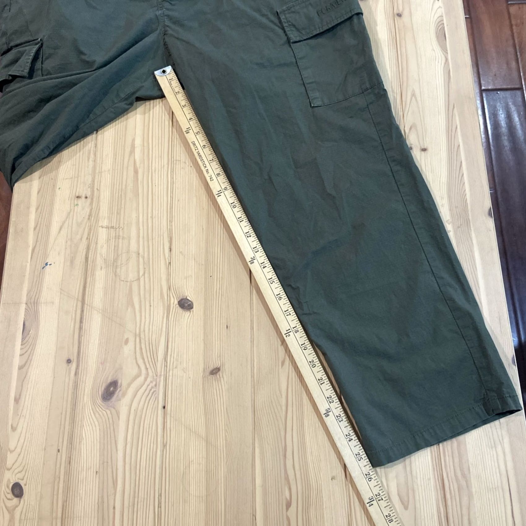 Vintage Former Green Utility Pants Cargo Pants 36 Men Regular Inseam 30 Green Solid Pockets Vintage No Mens Size US 36 / EU 52 - 6 Thumbnail