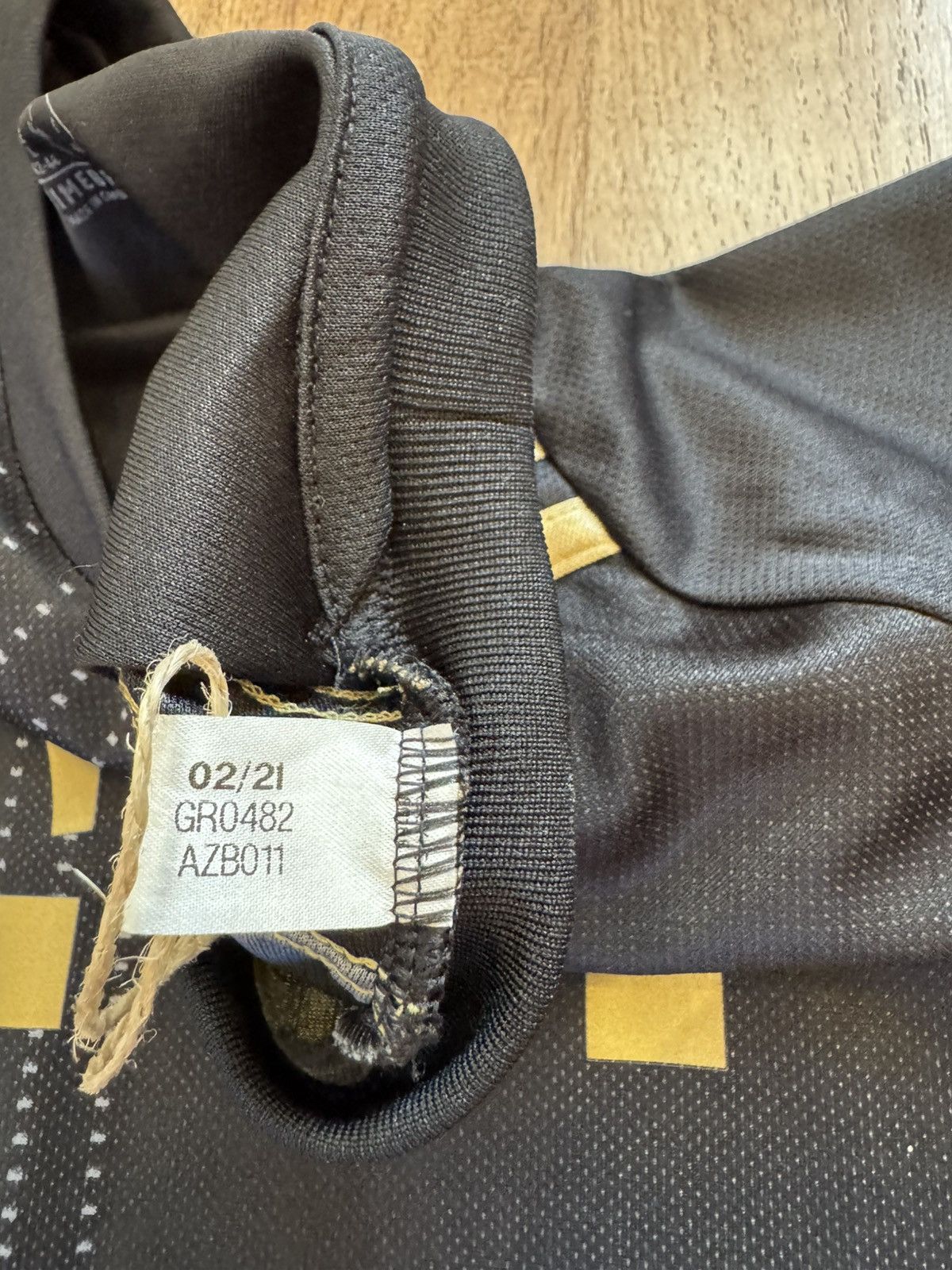 Adidas BAYERN MUNICH 2021 2022 AWAY WOMENS SHIRT ADIDAS GR0482 SZ L Size US XS / EU 42 / 0 - 9 Thumbnail