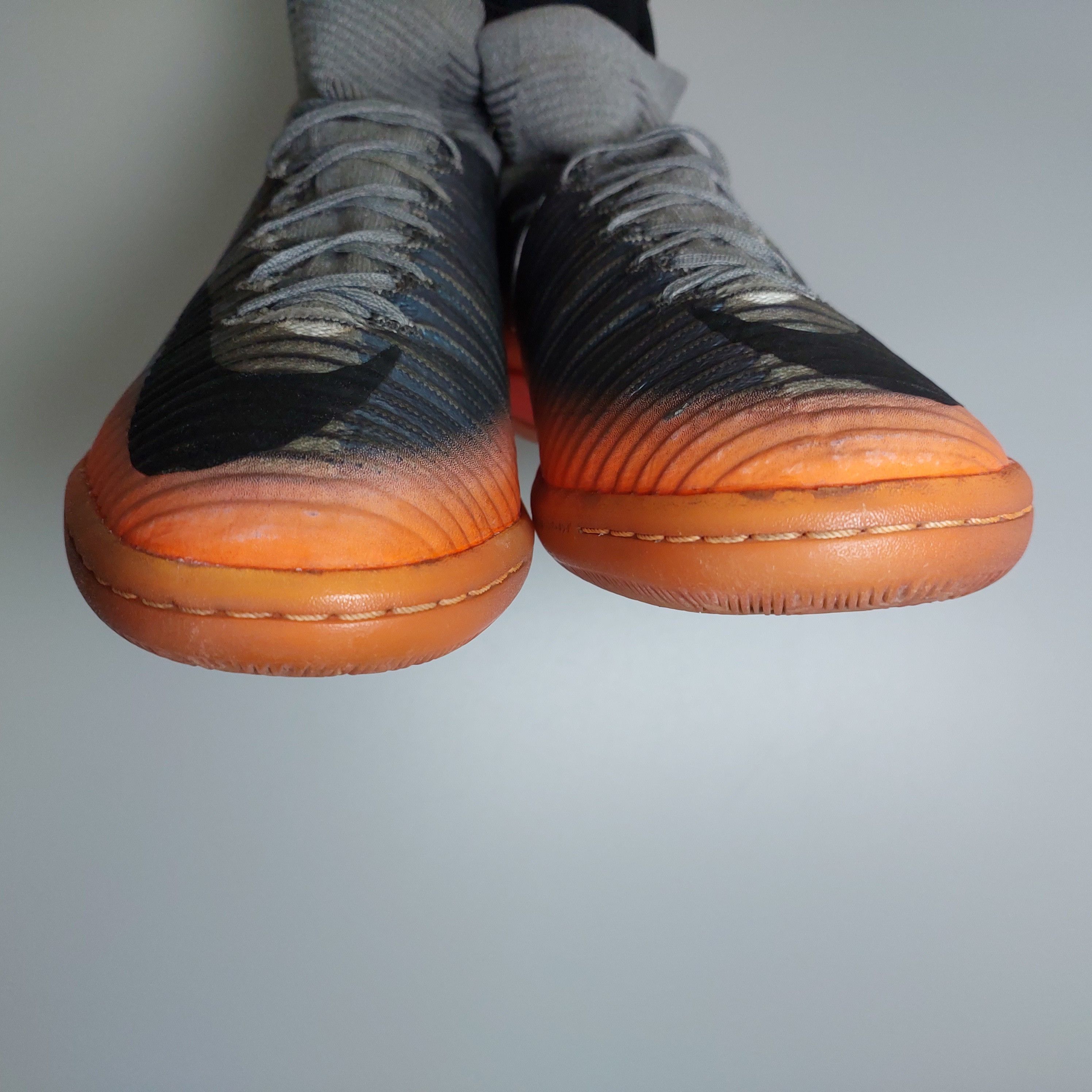 Nike MercurialX Proximo II IC CR7 852538-001 US7.5 UK6.5 25.5CM Size US 7.5 / EU 40-41 - 3 Thumbnail
