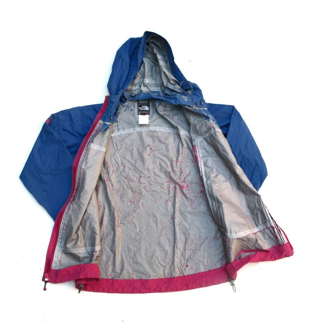 The North Face × Vintage The North Face 2 Tone Colour Pastel Size Small windbreaker Size US S / EU 44-46 / 1 - 2 Thumbnail
