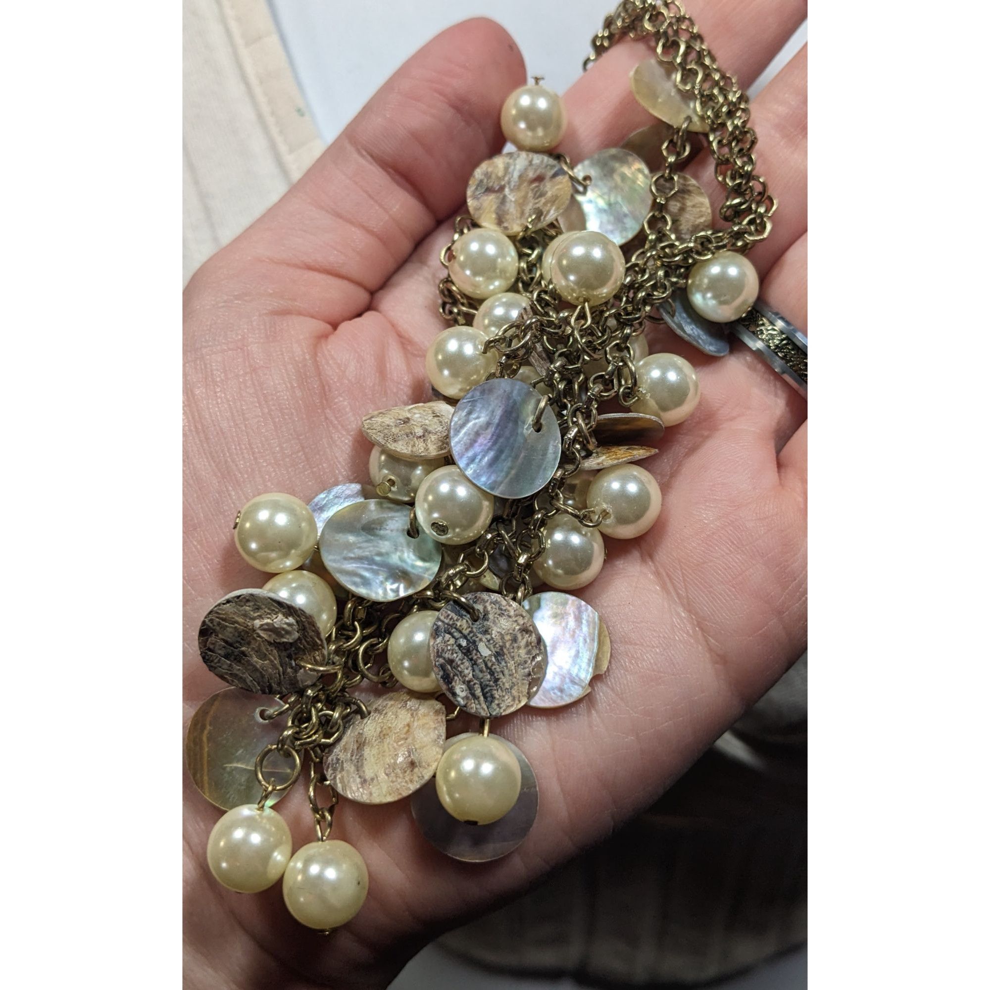 Other Bohemian Glam Faux Pearl Shell Disc Charm Necklace Size ONE SIZE - 4 Thumbnail