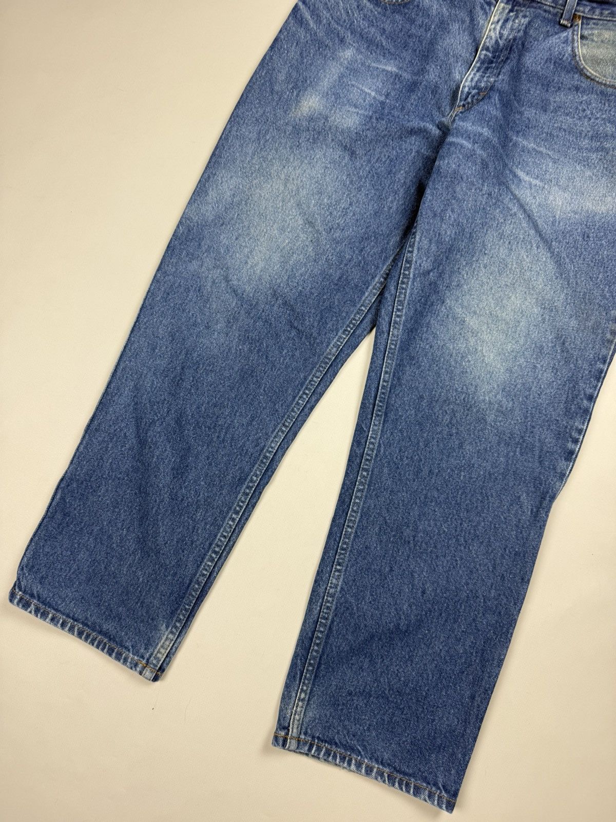 L.L. Bean L.L. Bean Men’s Relaxed Fit Denim Jeans Size 34 Size US 34 / EU 50 - 5 Thumbnail