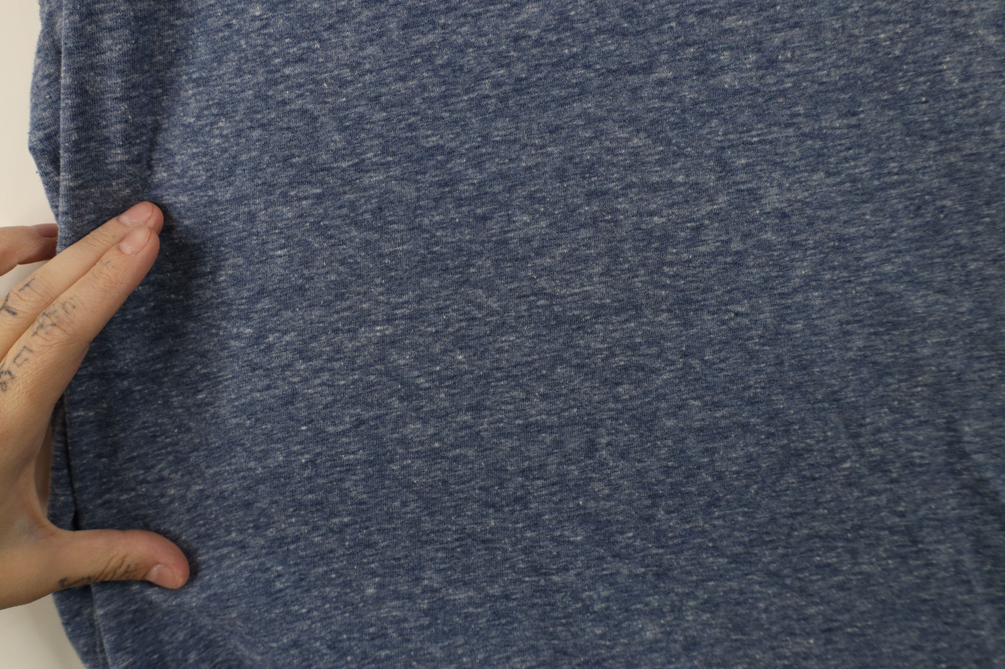 UNTUCKit Untuckit Knit Short Sleeve V-Neck T-Shirt Heather Blue Size US L / EU 52-54 / 3 - 5 Thumbnail