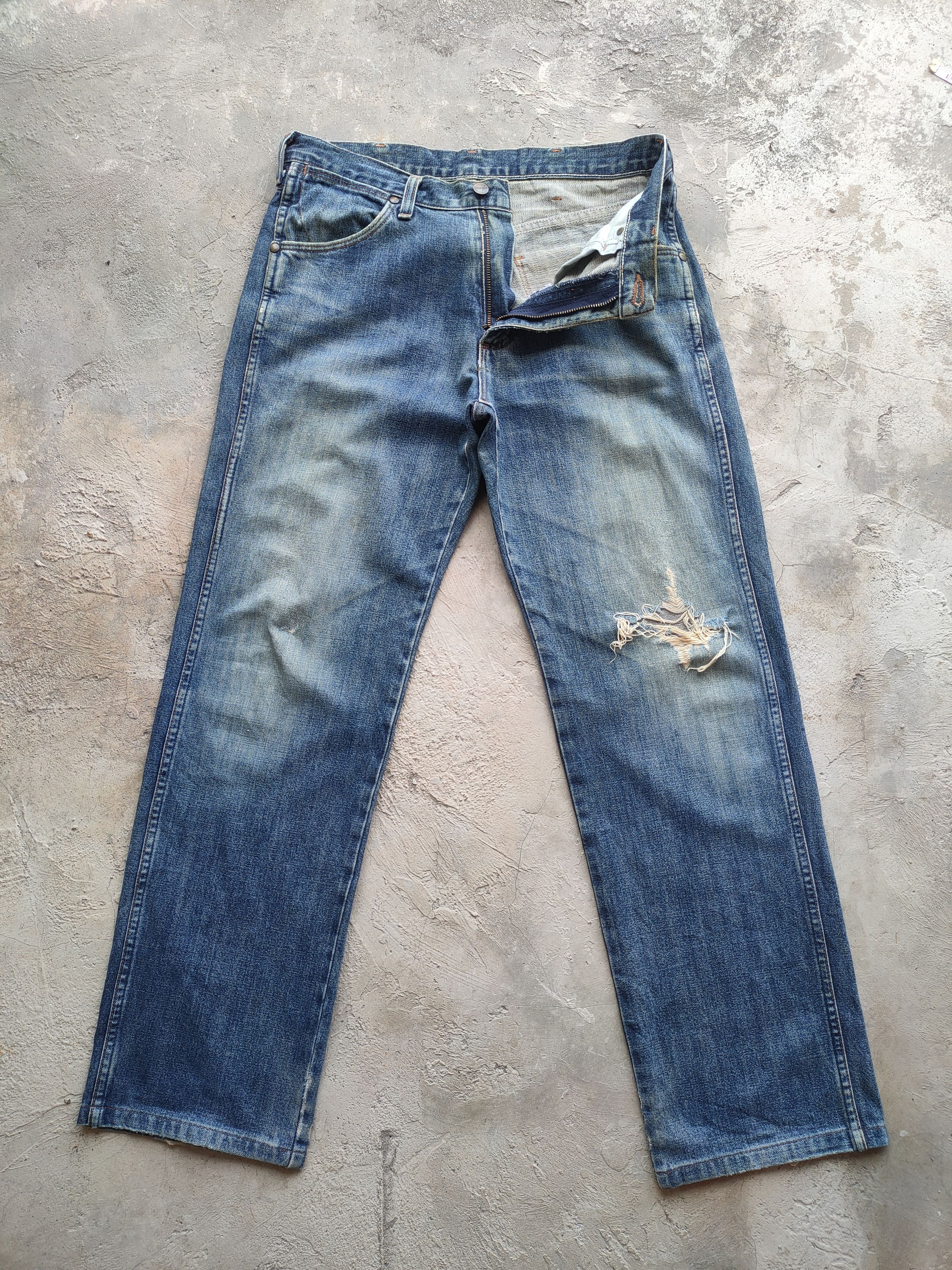 Jean W32 VINTAGE WRANGLER FADED DISTRESSED JEAN PANTS Size US 32 / EU 48 - 13 Thumbnail