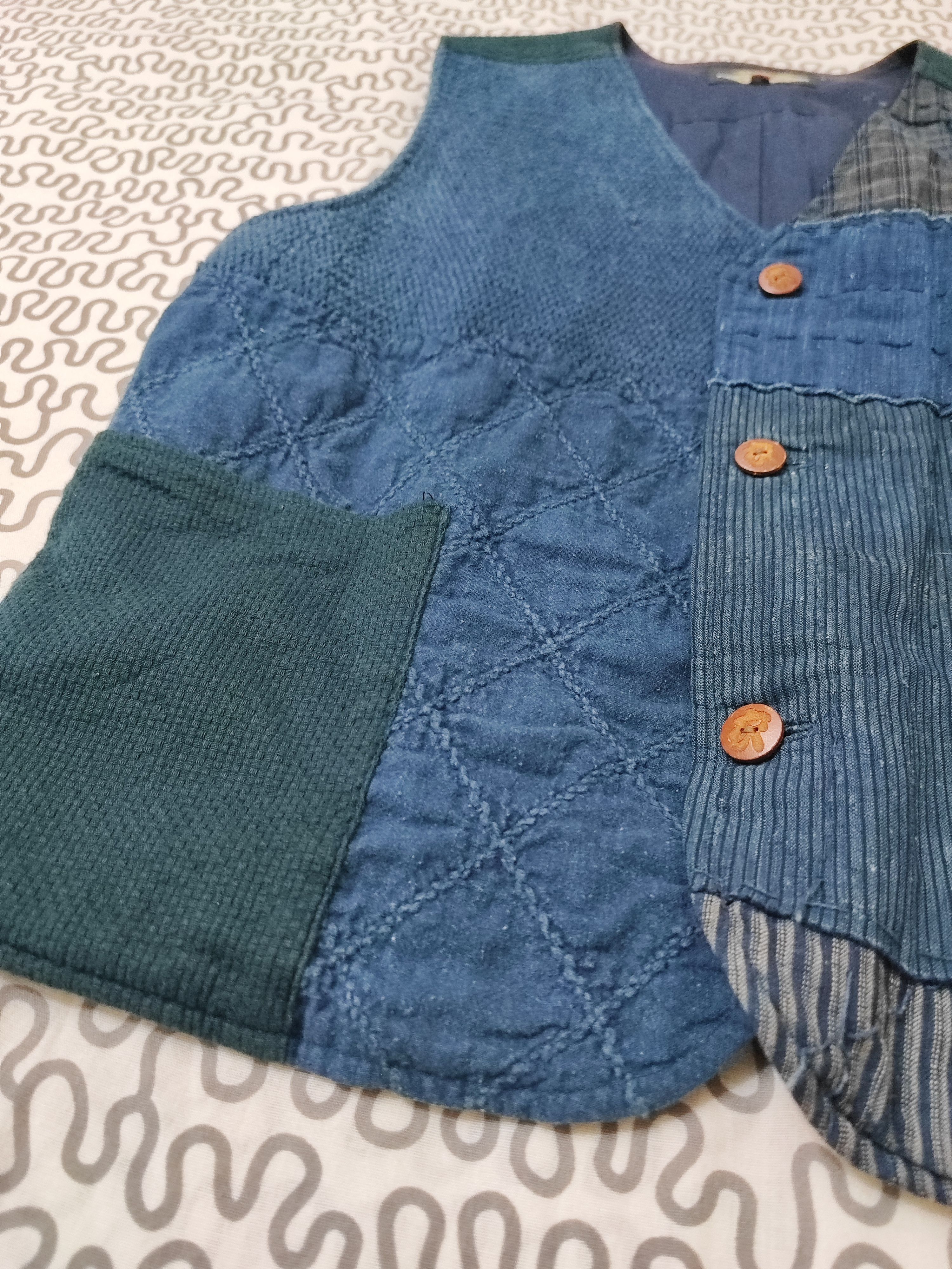 Japanese Brand Very rare!! Japanese Brand Sashiko Patchwork Boro Vest Size US M / EU 48-50 / 2 - 8 Thumbnail