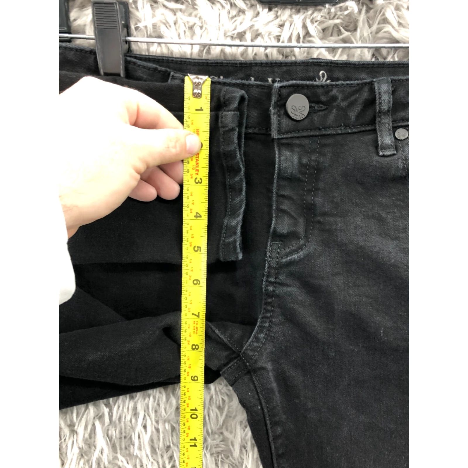 Vera Wang Vera Wang Simply Vera Wang Jeans Mid Rise Black Denim Skinny 27in Inseam 2 Womens Regular Fit 5-Pocket casual? Size 26" / US 2 / IT 38 - 4 Thumbnail