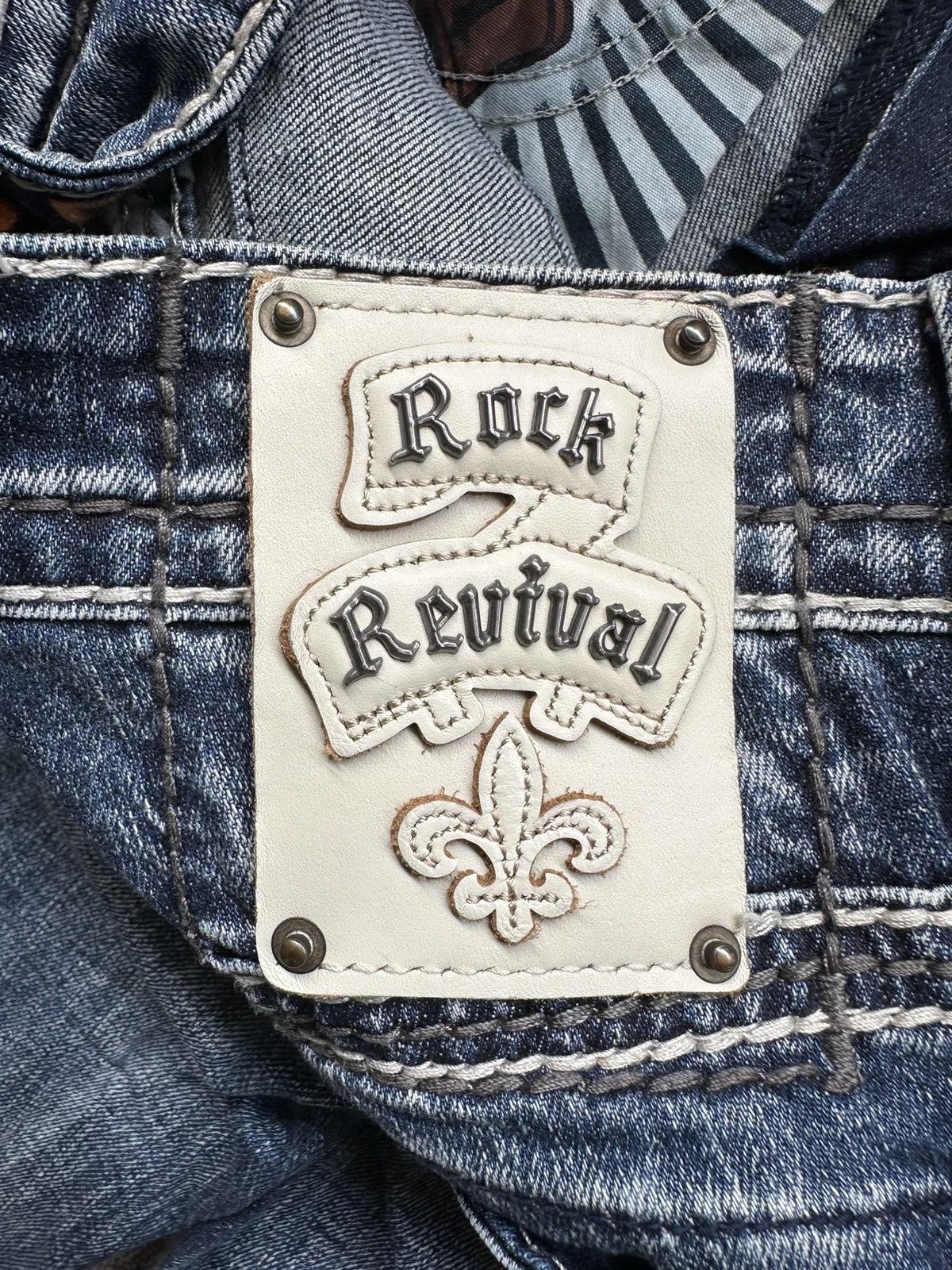 Rock Revival 00's Rock Revival stonewash jeans Size US 30 / EU 46 - 13 Thumbnail