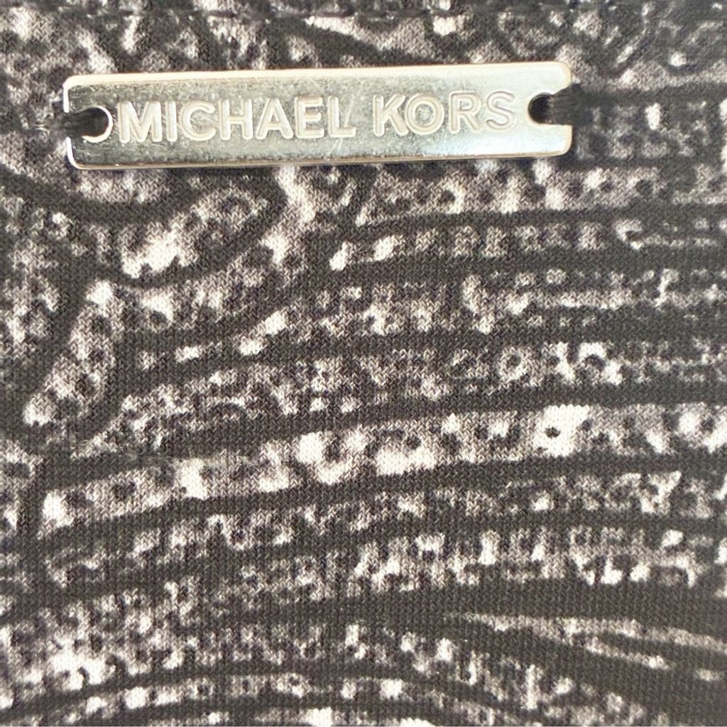 Michael Kors MICHAEL Michael Kors Black Long Bell sleeve dress Size Large Size L / US 10 / IT 46 - 6 Thumbnail