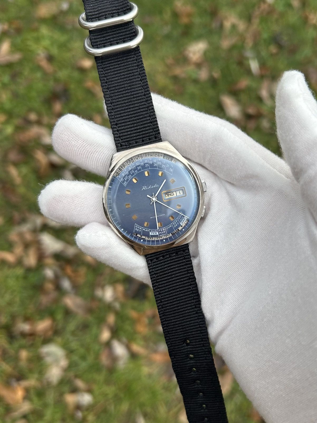Vintage Vintage Watch Raketa College Calendar Mechanical 1980s Size ONE SIZE - 20 Thumbnail