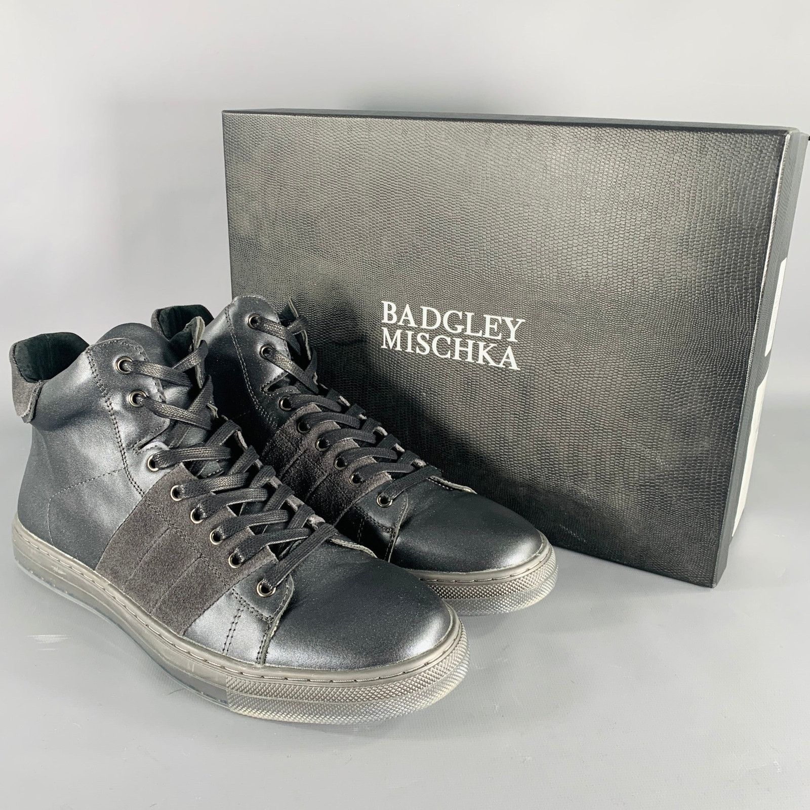 Badgley Mischka BADGLEY MISCHKA Size 10 Teddy Black Leather Sneakers Size US 10 / EU 43 - 9 Thumbnail