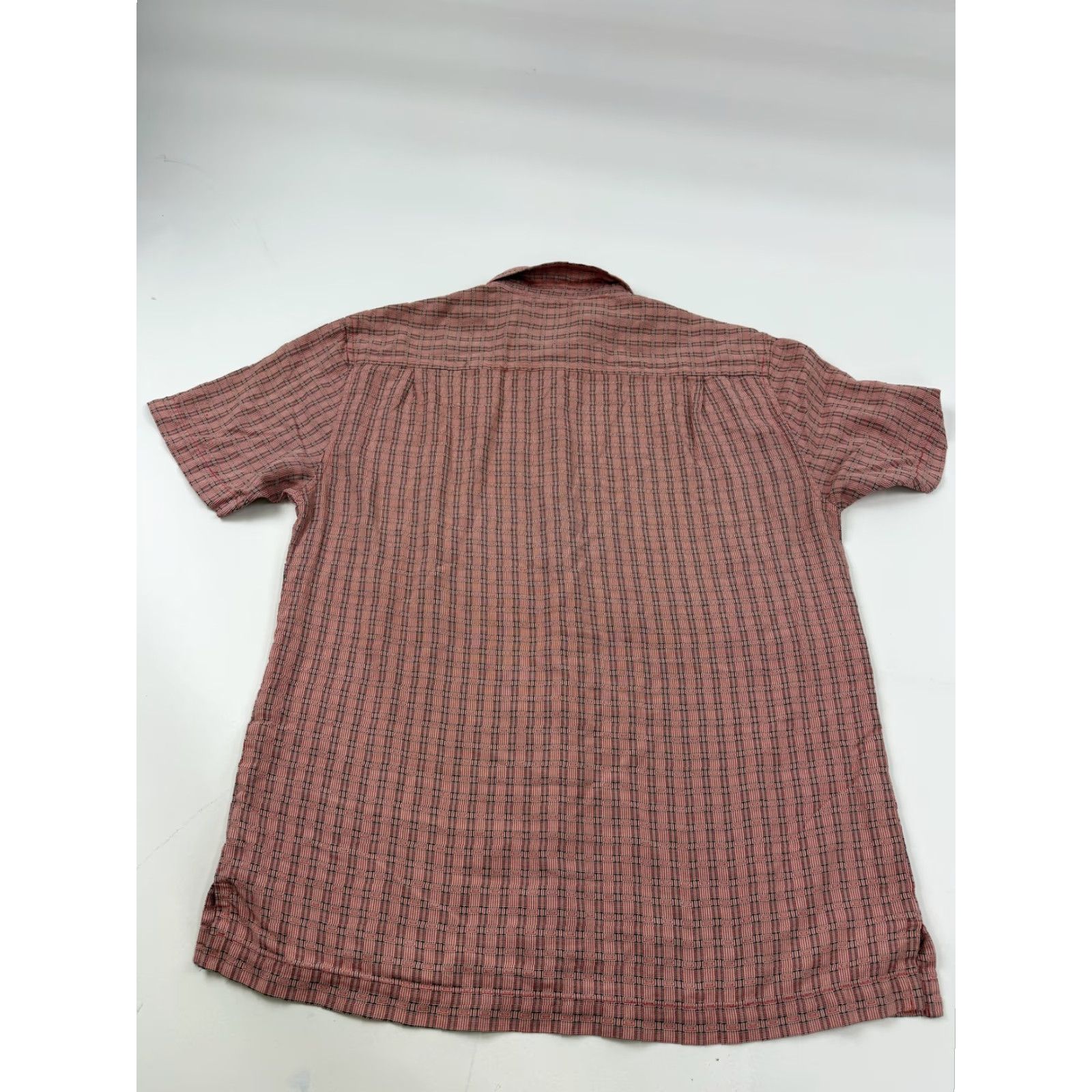 Tommy Bahama Tommy Bahama Shirt Mens Large Red Geometric Silk Short Sleeve Button Up Casual Size US L / EU 52-54 / 3 - 6 Thumbnail